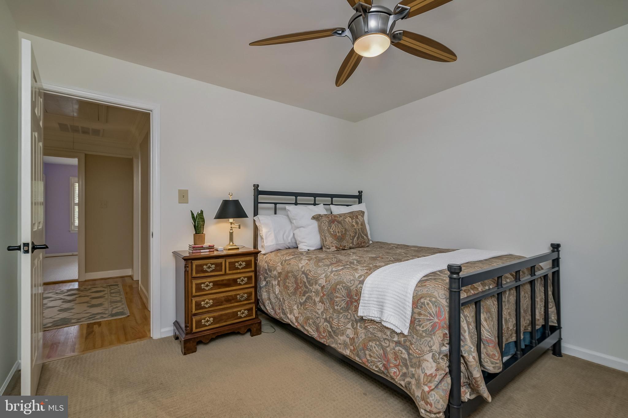 POTOMAC CHASE - Residential