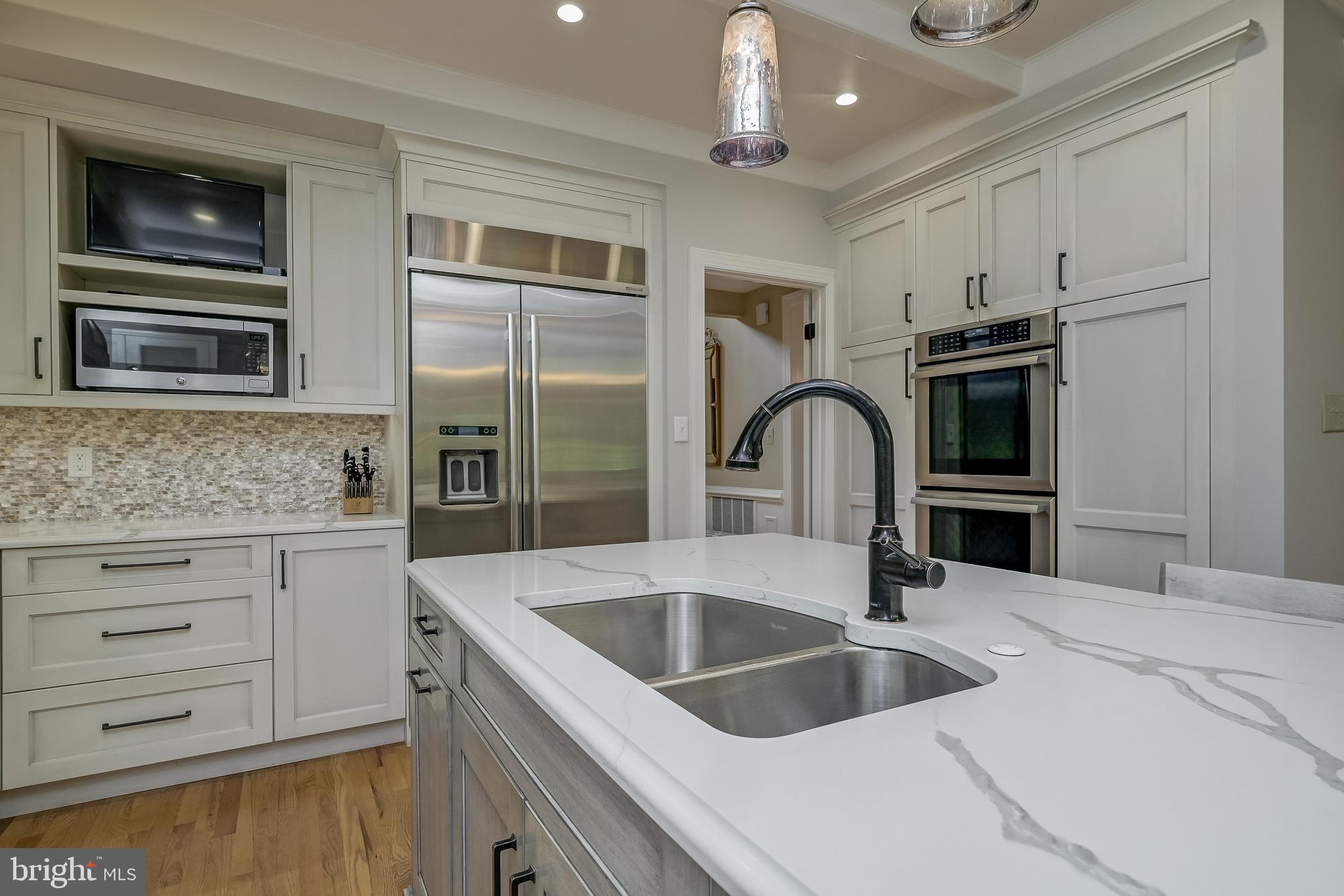 POTOMAC CHASE - Residential