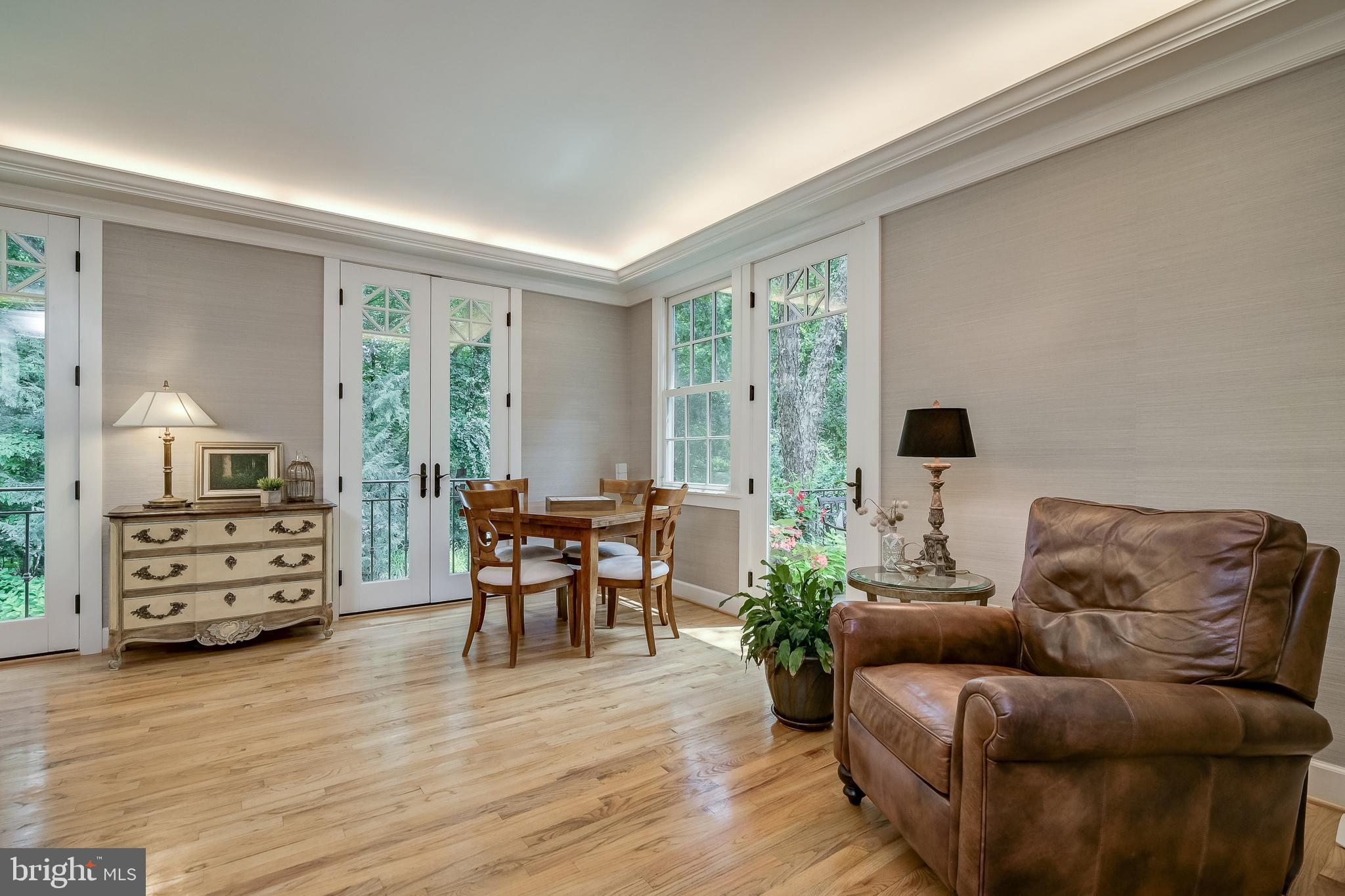 POTOMAC CHASE - Residential