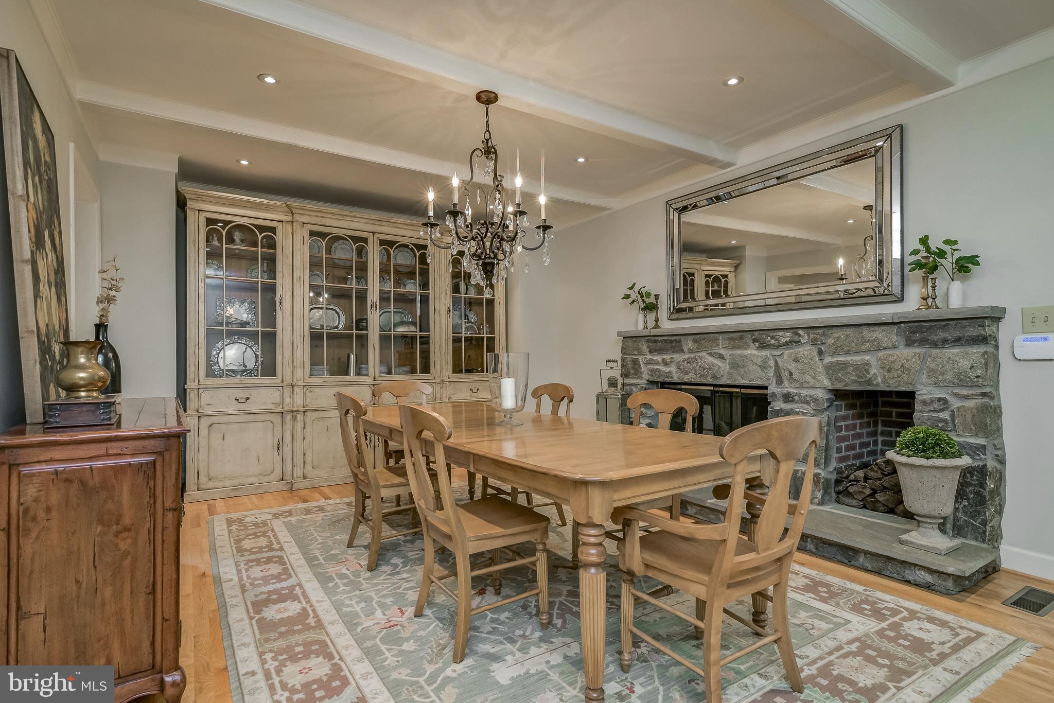 POTOMAC CHASE - Residential