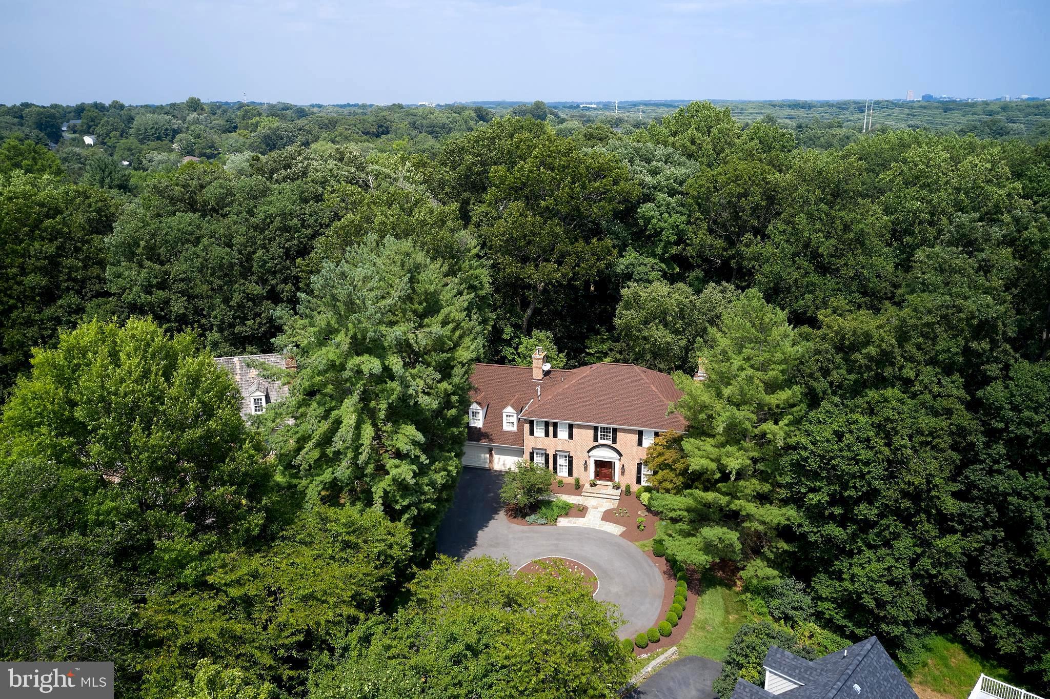 POTOMAC CHASE - Residential