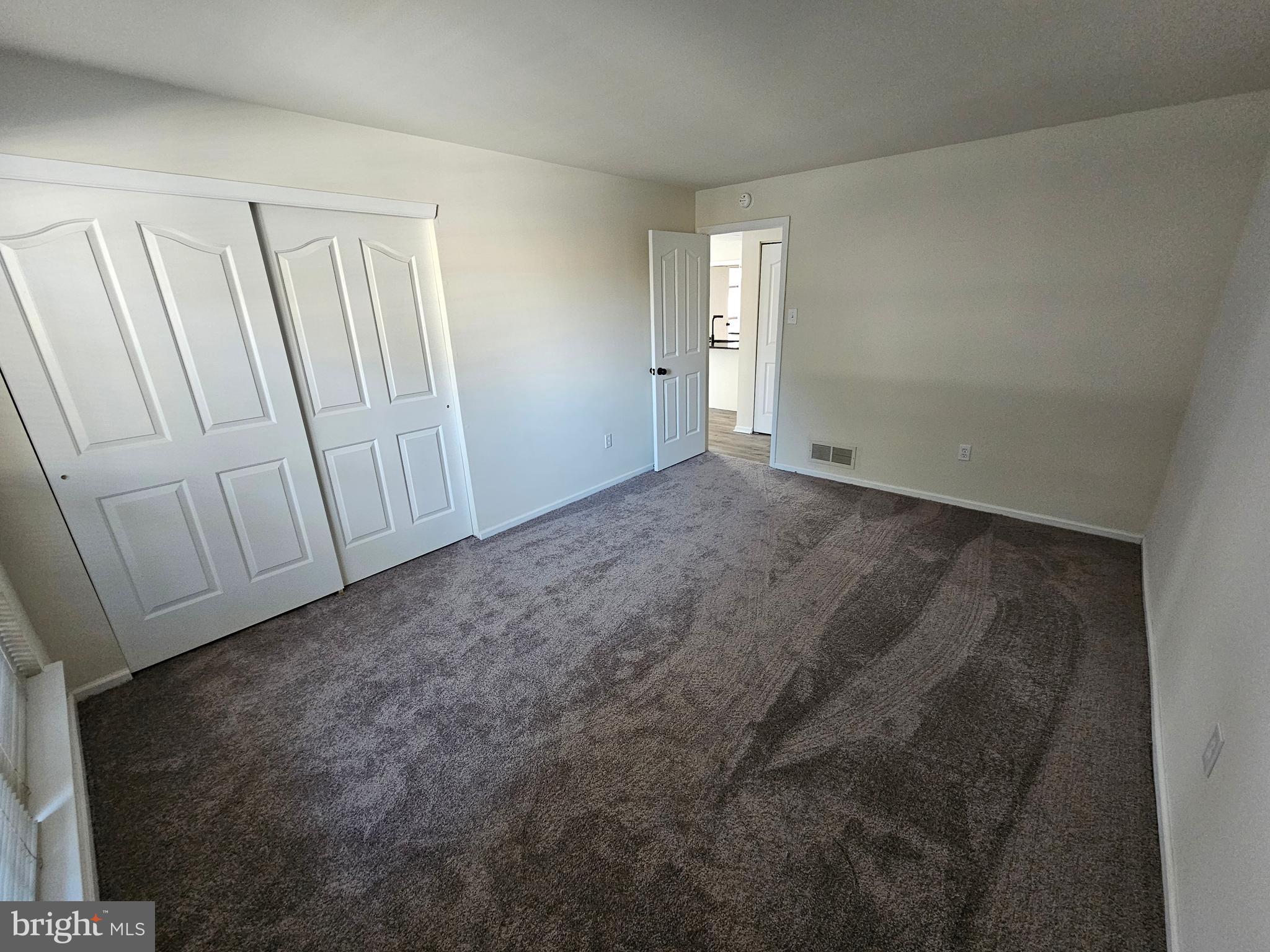 MONTGOMERY BROOK - Residential