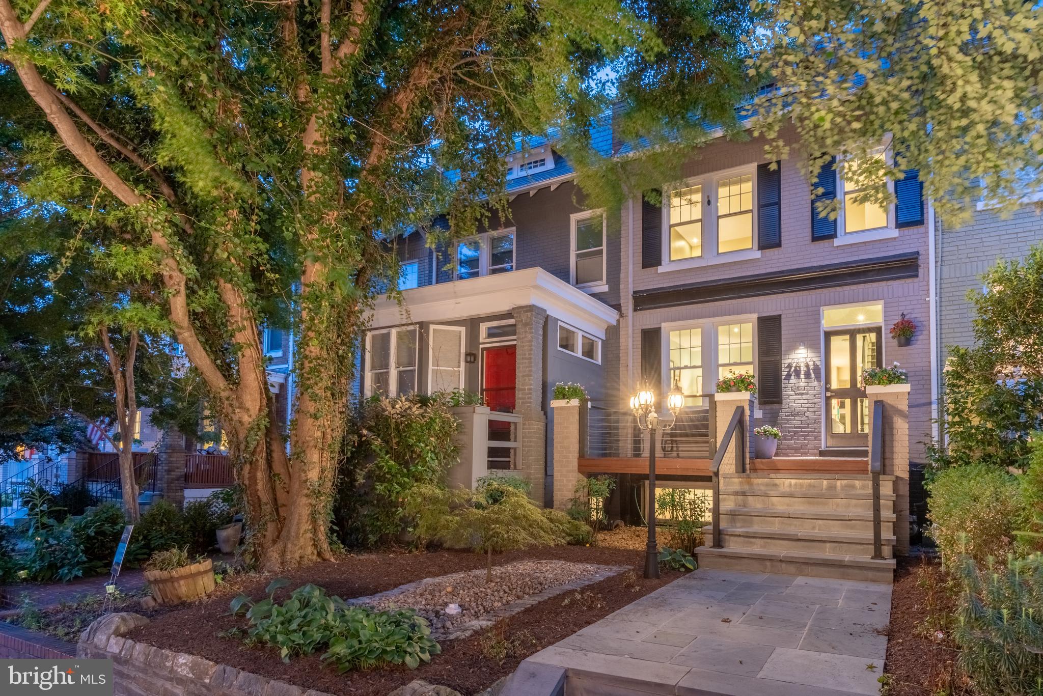 2036 37TH STREET NW