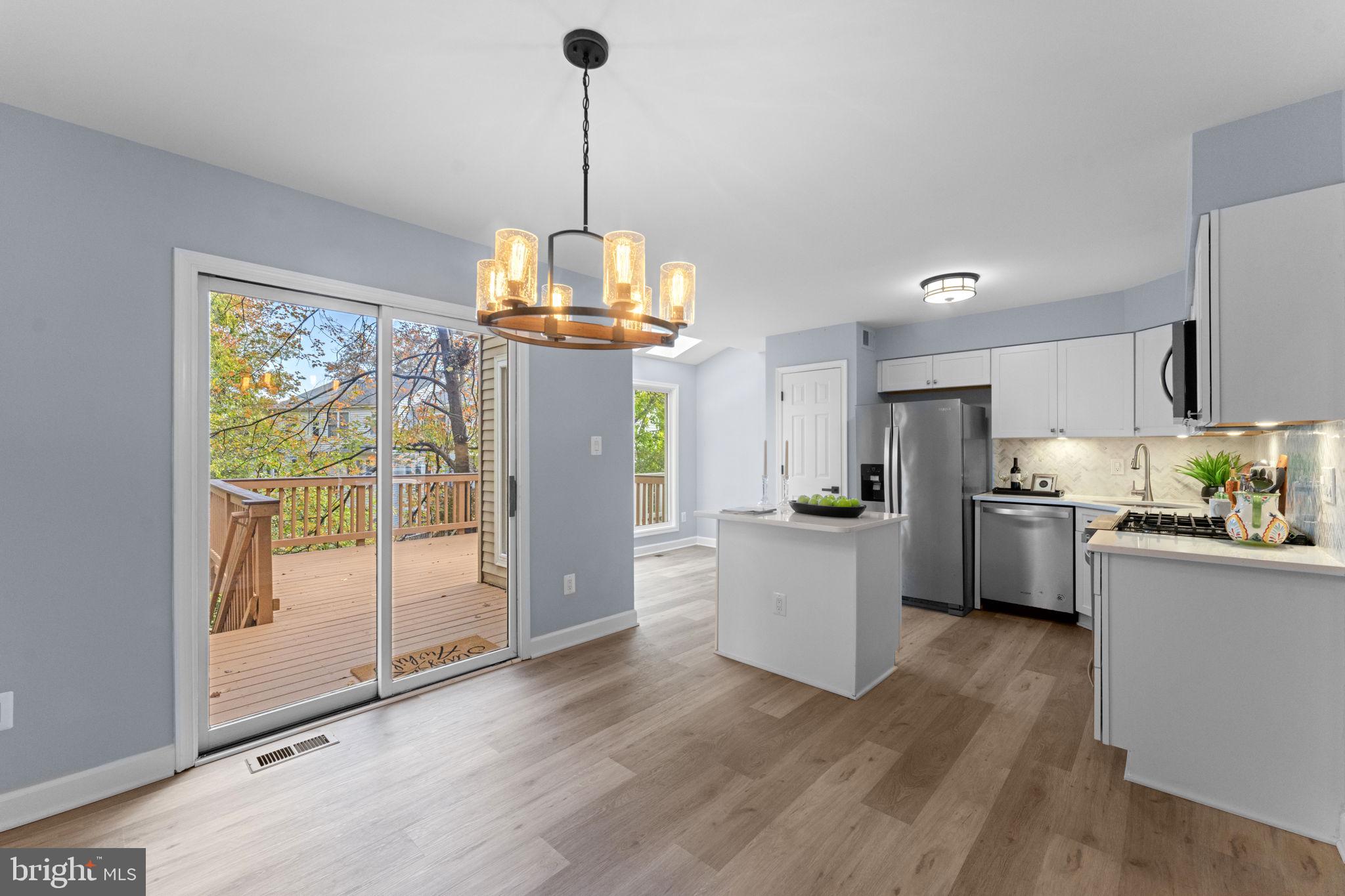 14608 BATTERY RIDGE LANE