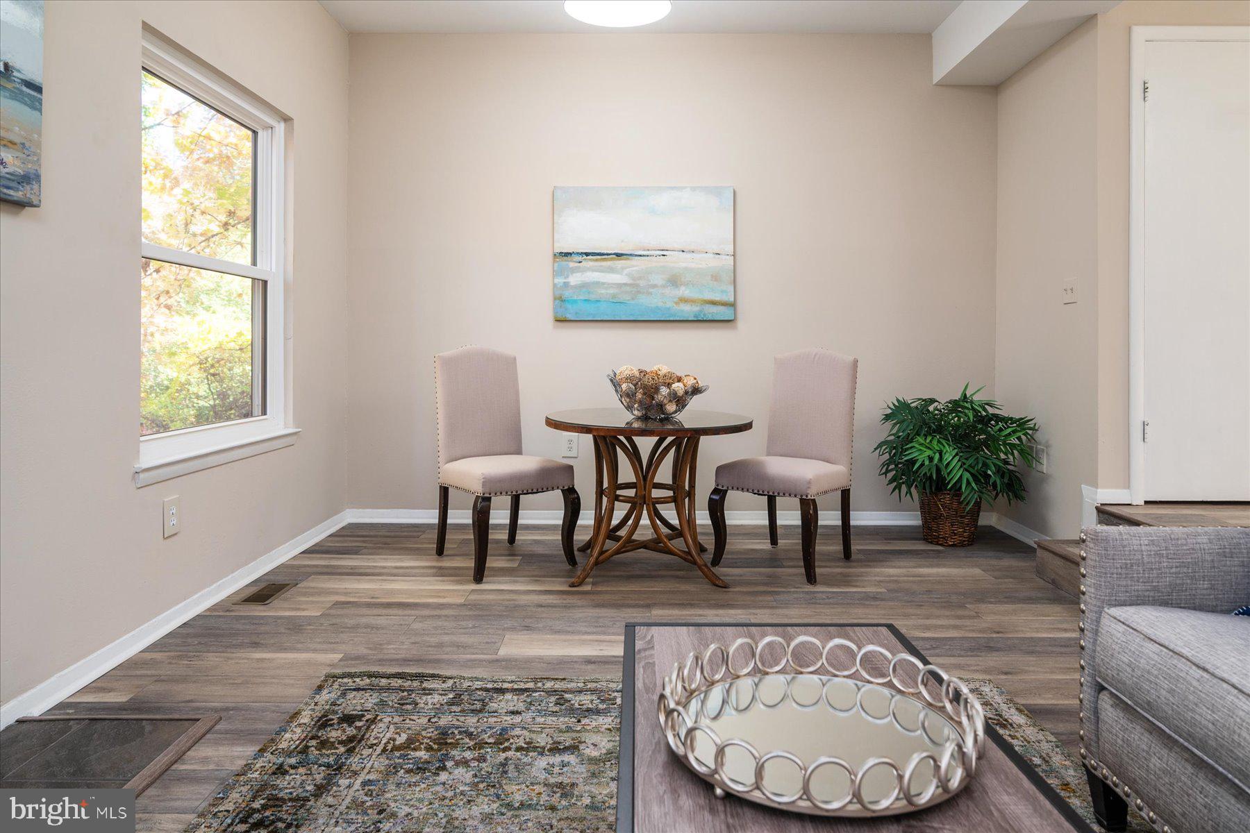 KIMBERLY WOODS VILLAGE - Residential