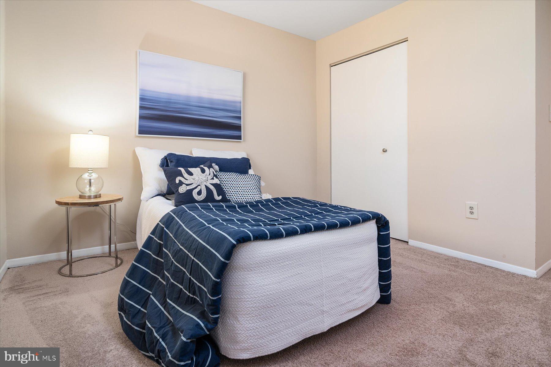 KIMBERLY WOODS VILLAGE - Residential