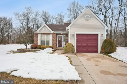 7 DRAKE MOUNT LAUREL NJ 08054