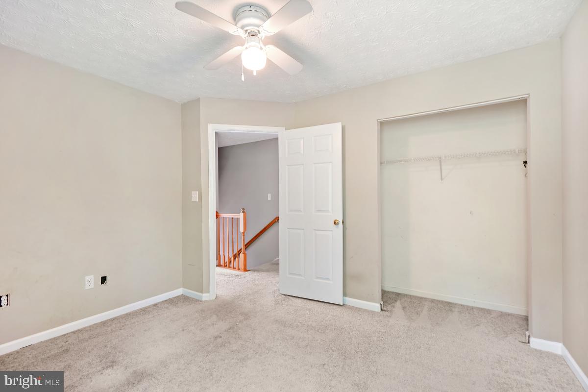 FARMINGTON VILLAGE - Residential