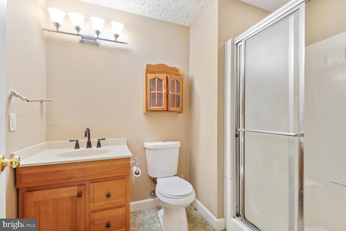 FARMINGTON VILLAGE - Residential