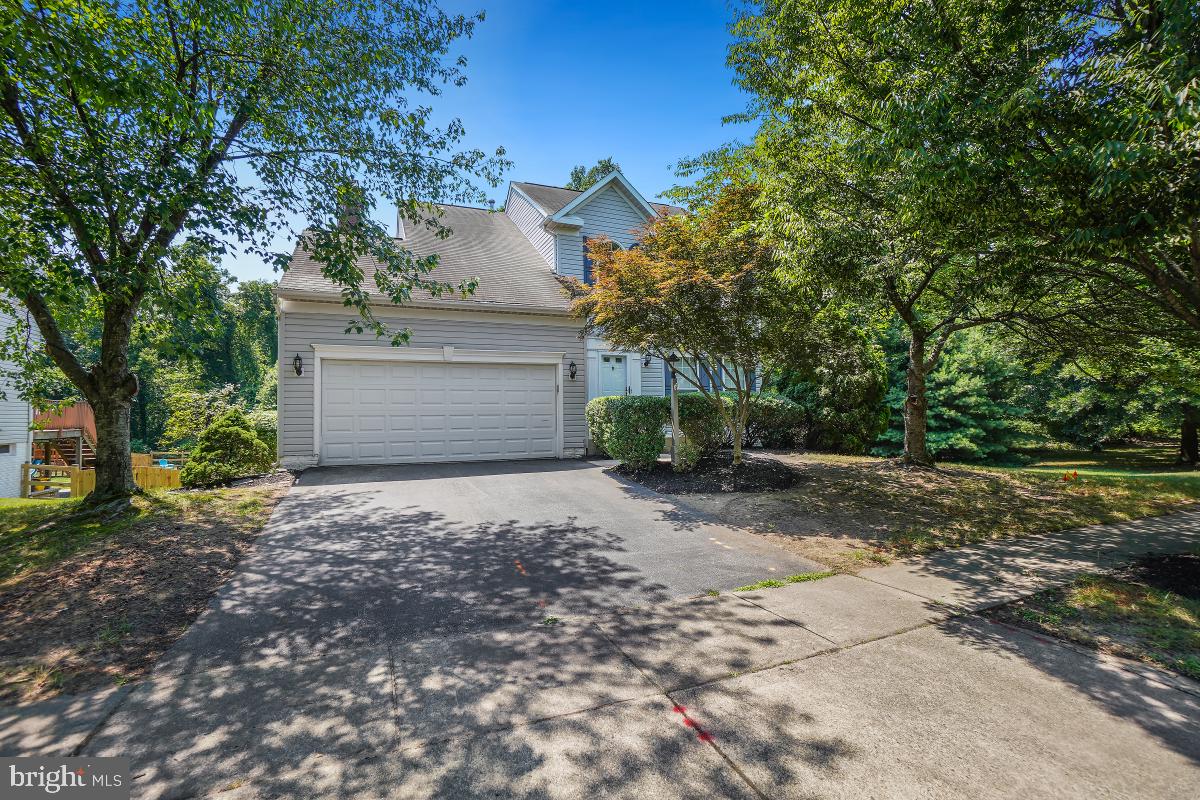 FARMINGTON VILLAGE - Residential