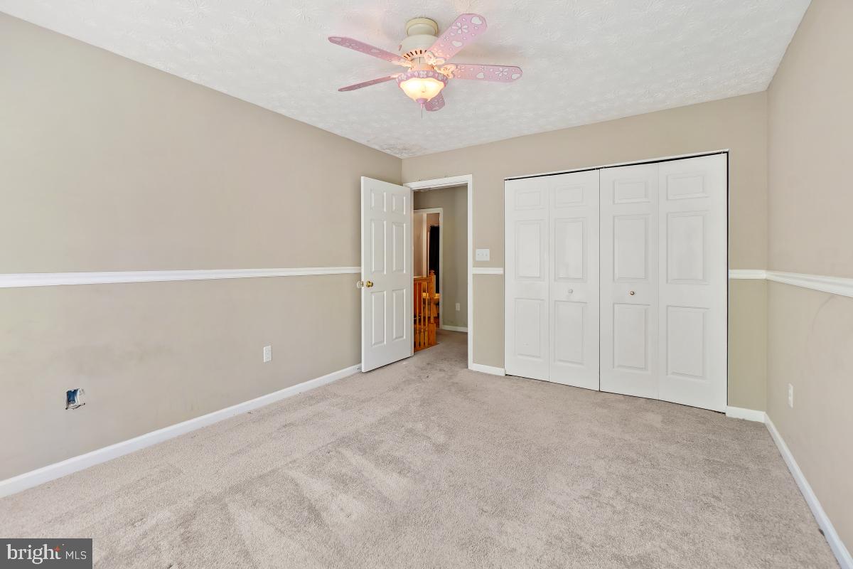 FARMINGTON VILLAGE - Residential