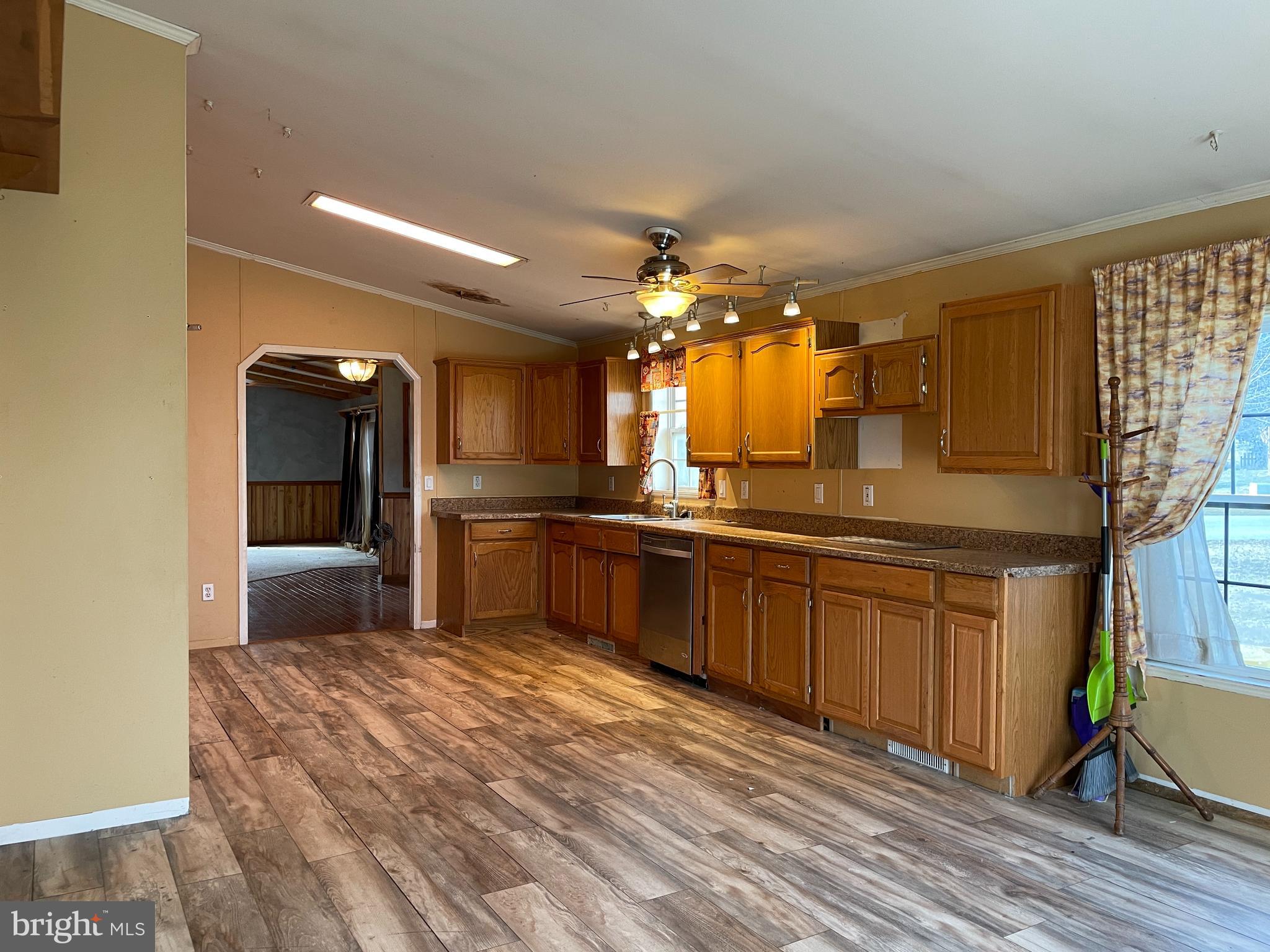 COUNTRYSIDE VILLAGE - Residential