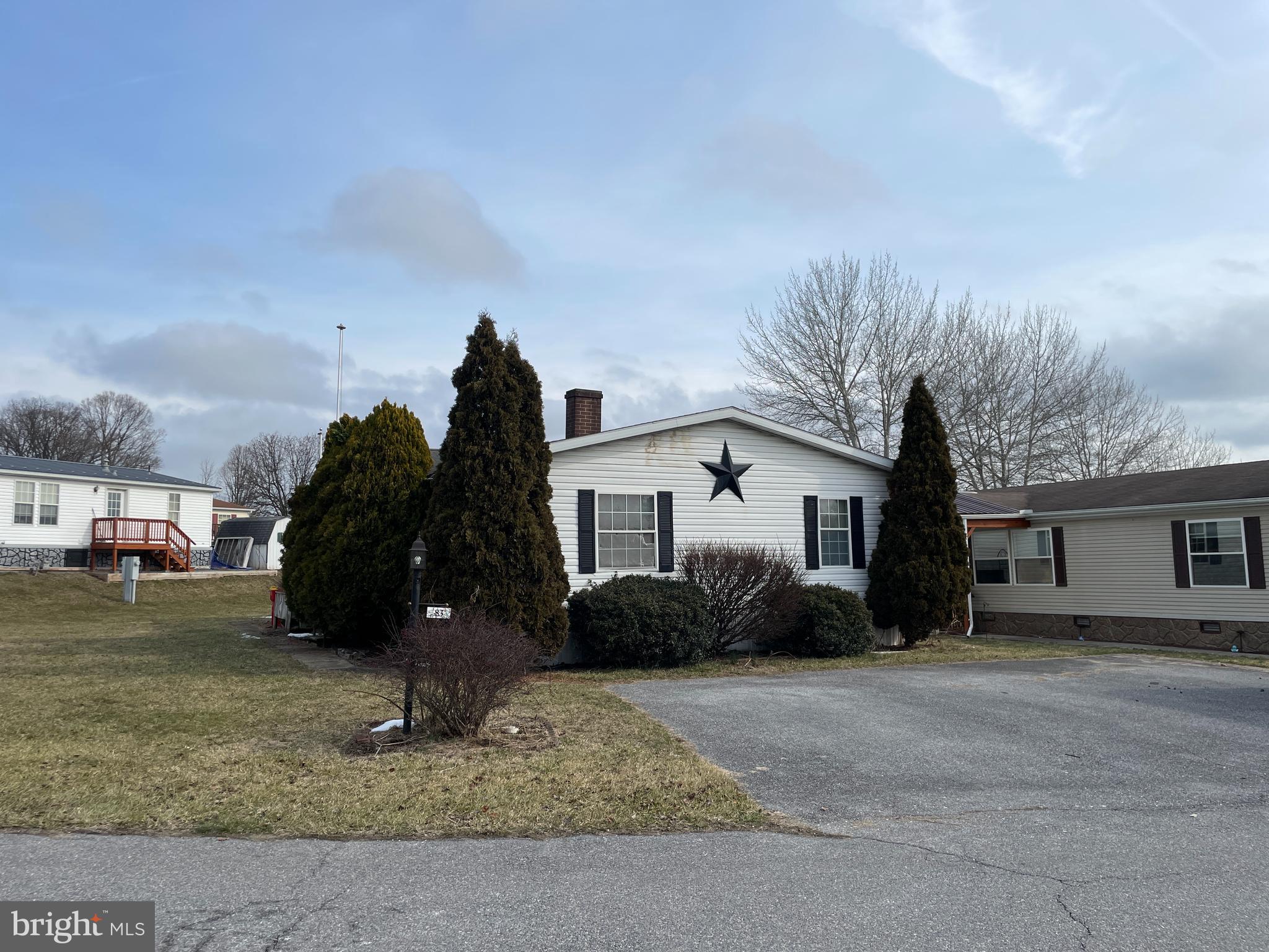 COUNTRYSIDE VILLAGE - Residential
