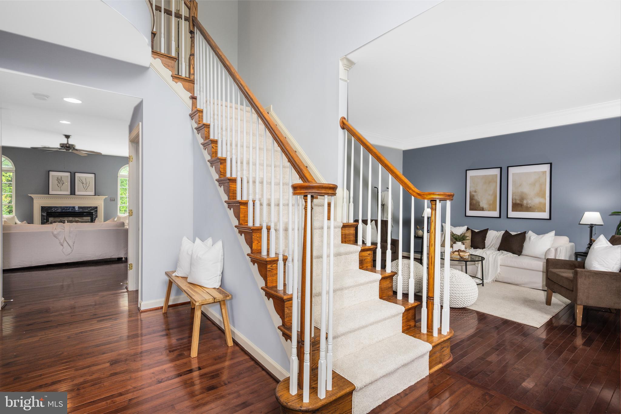 615 PEARL POINT COURT