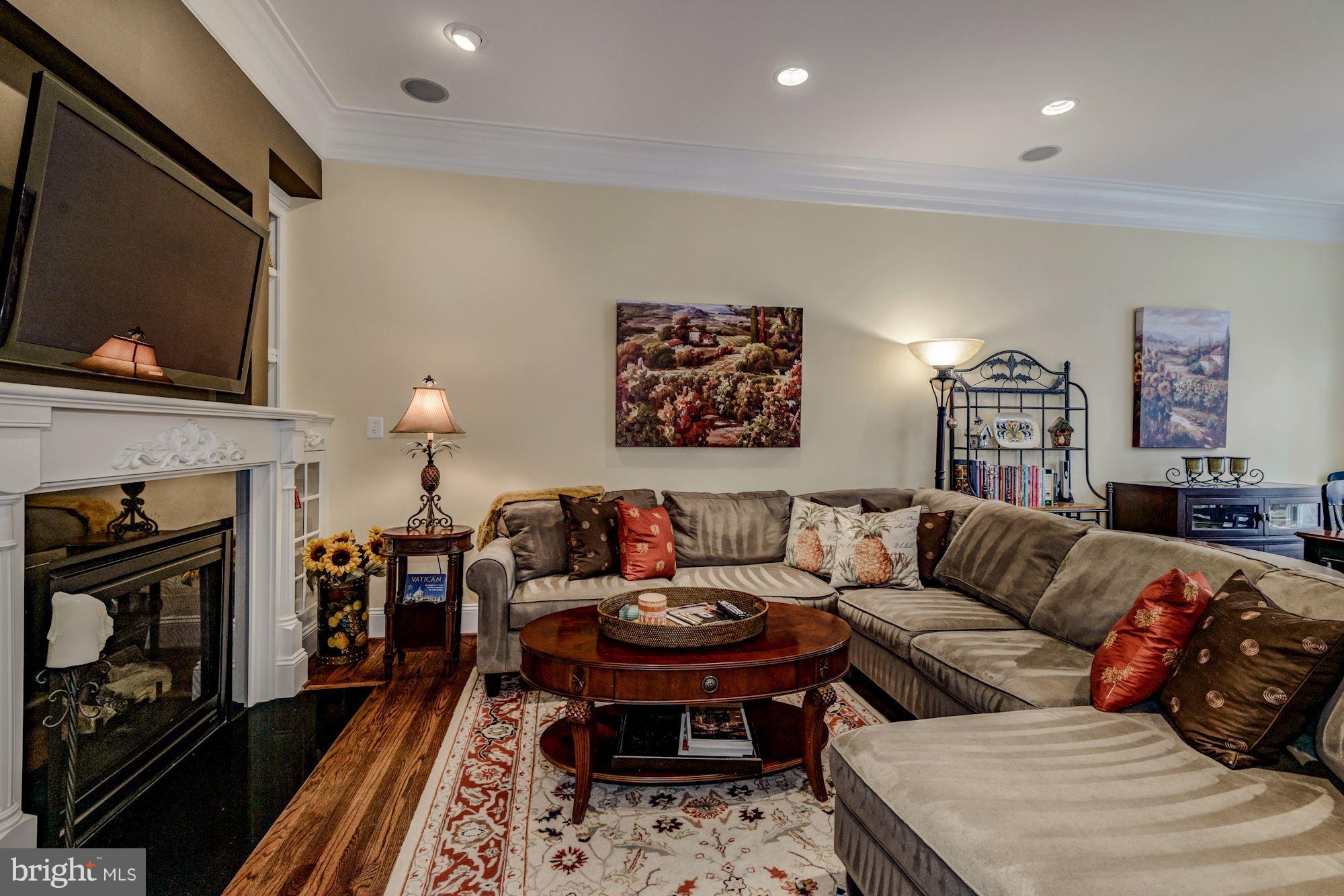 STOCKWELL MANOR - Residential