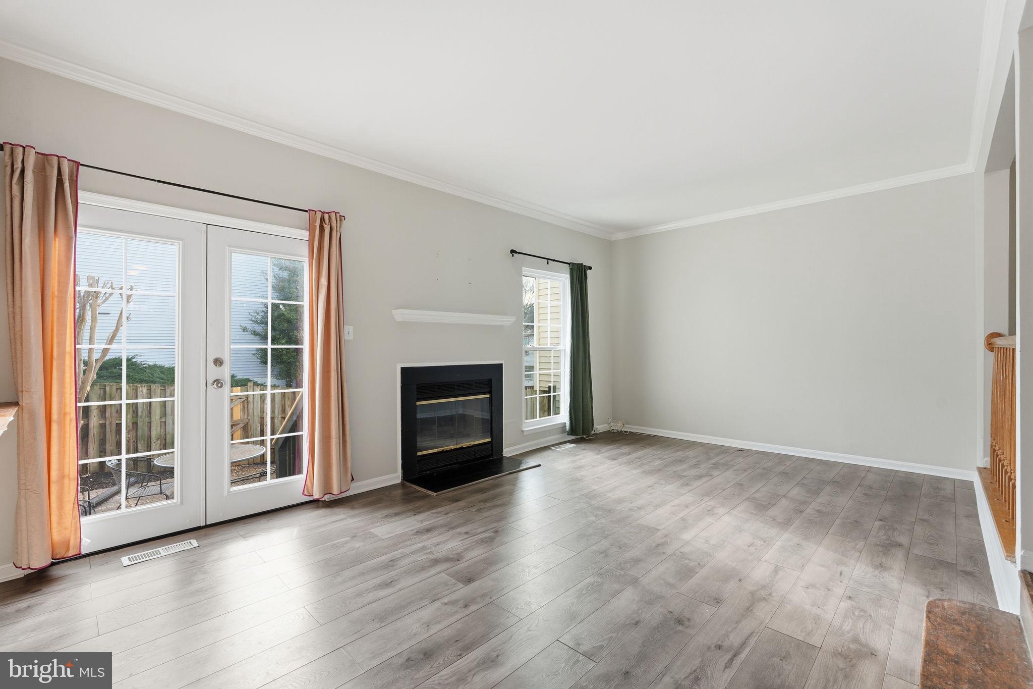 CLIFTON TOWNES - Residential Lease