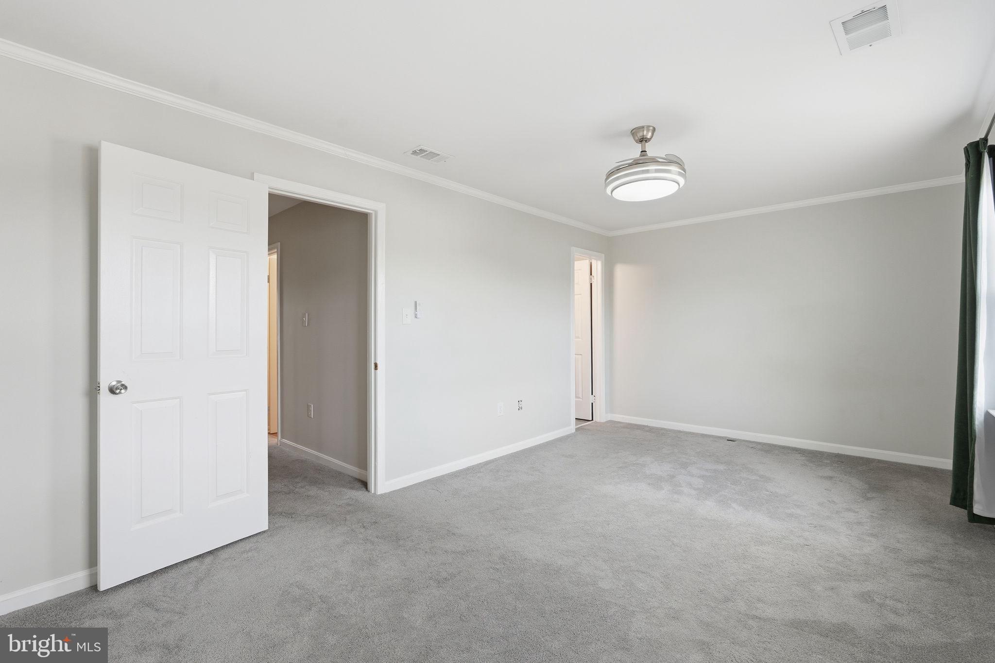 CLIFTON TOWNES - Residential Lease