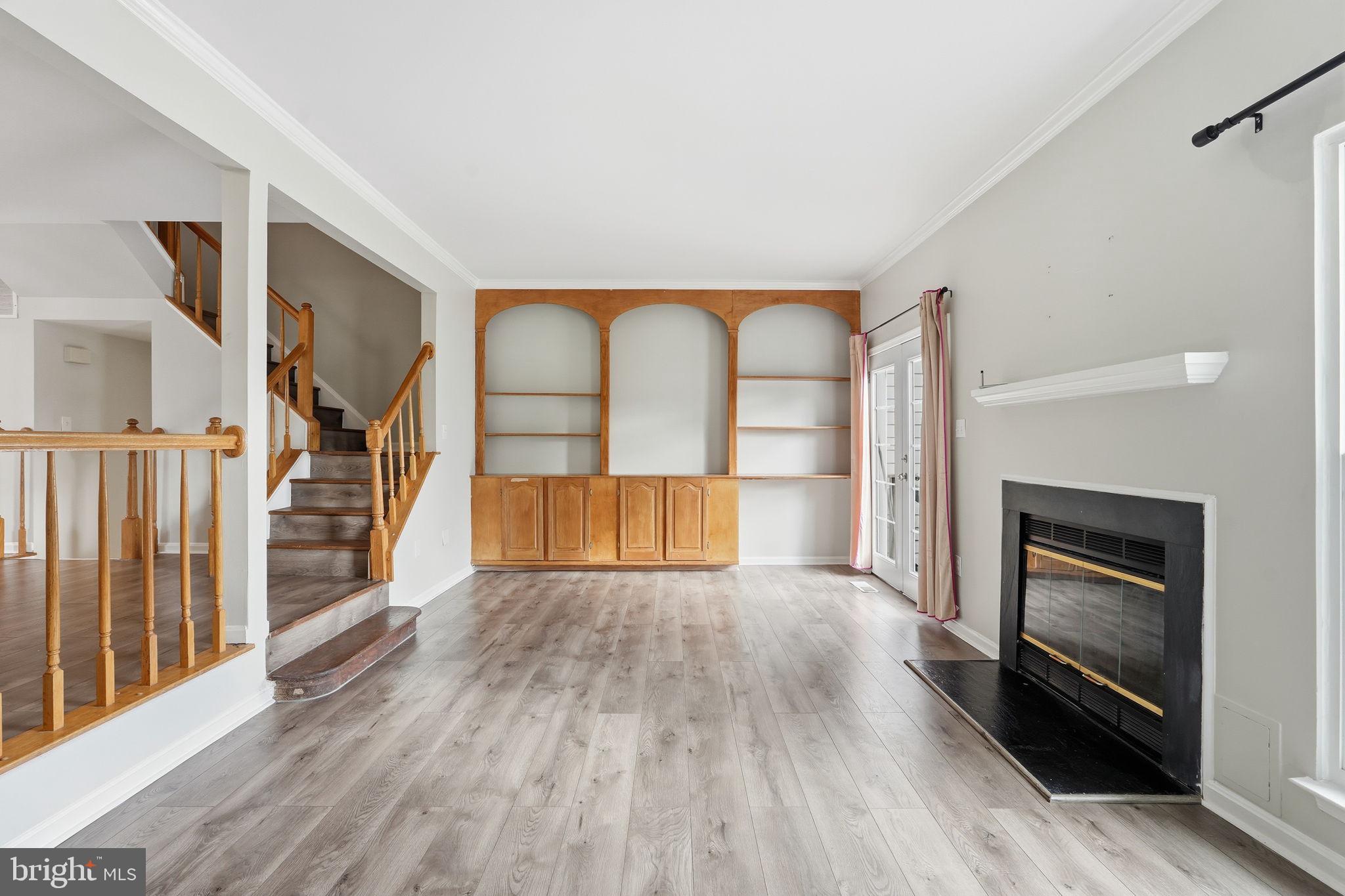 CLIFTON TOWNES - Residential Lease