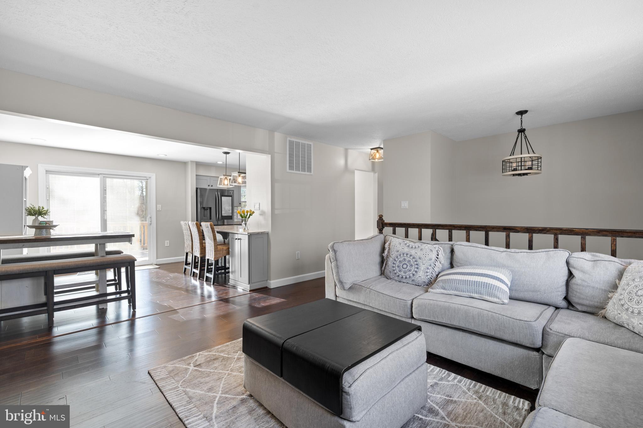 GARDEN ESTATES - Residential