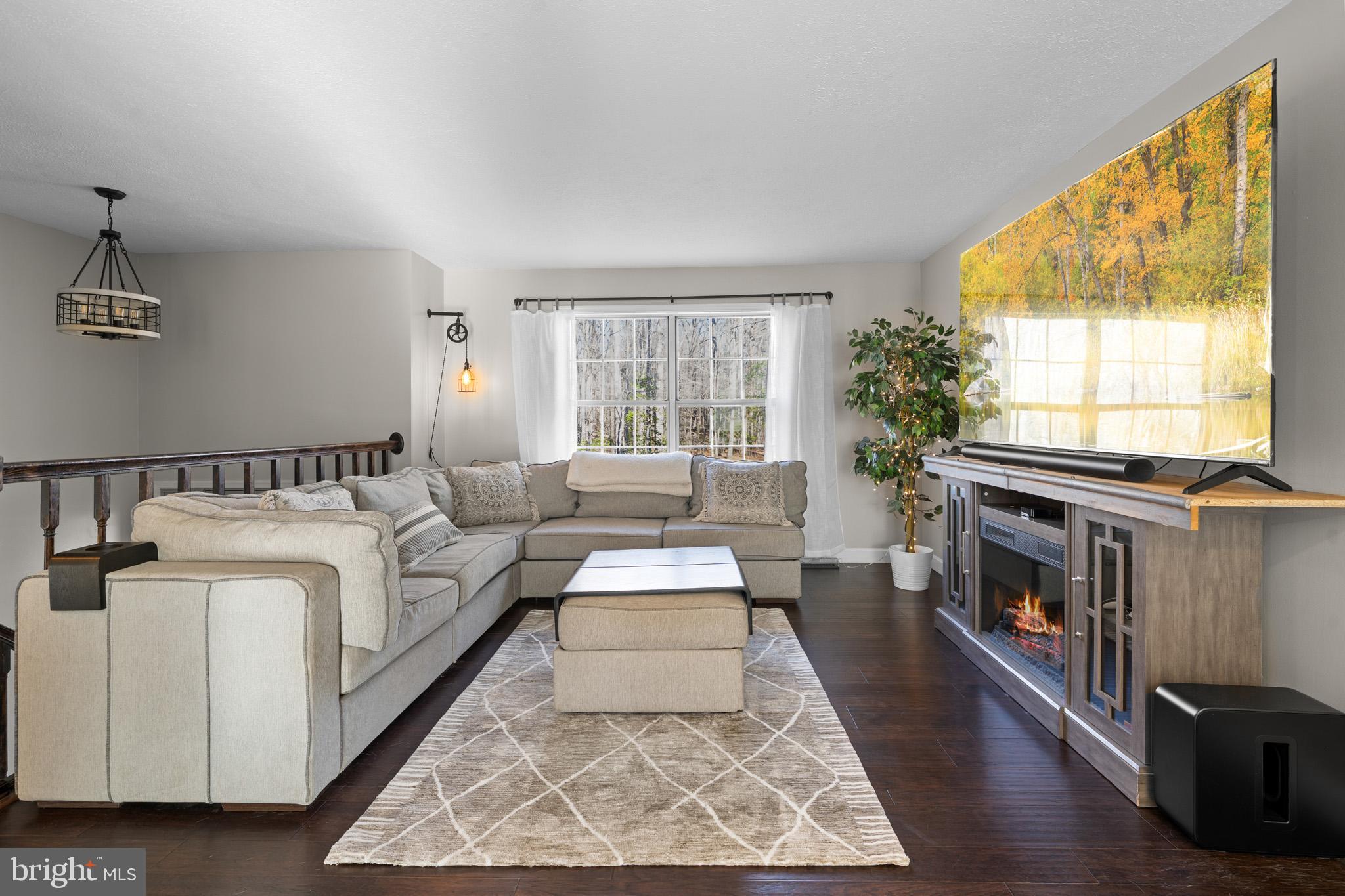 GARDEN ESTATES - Residential