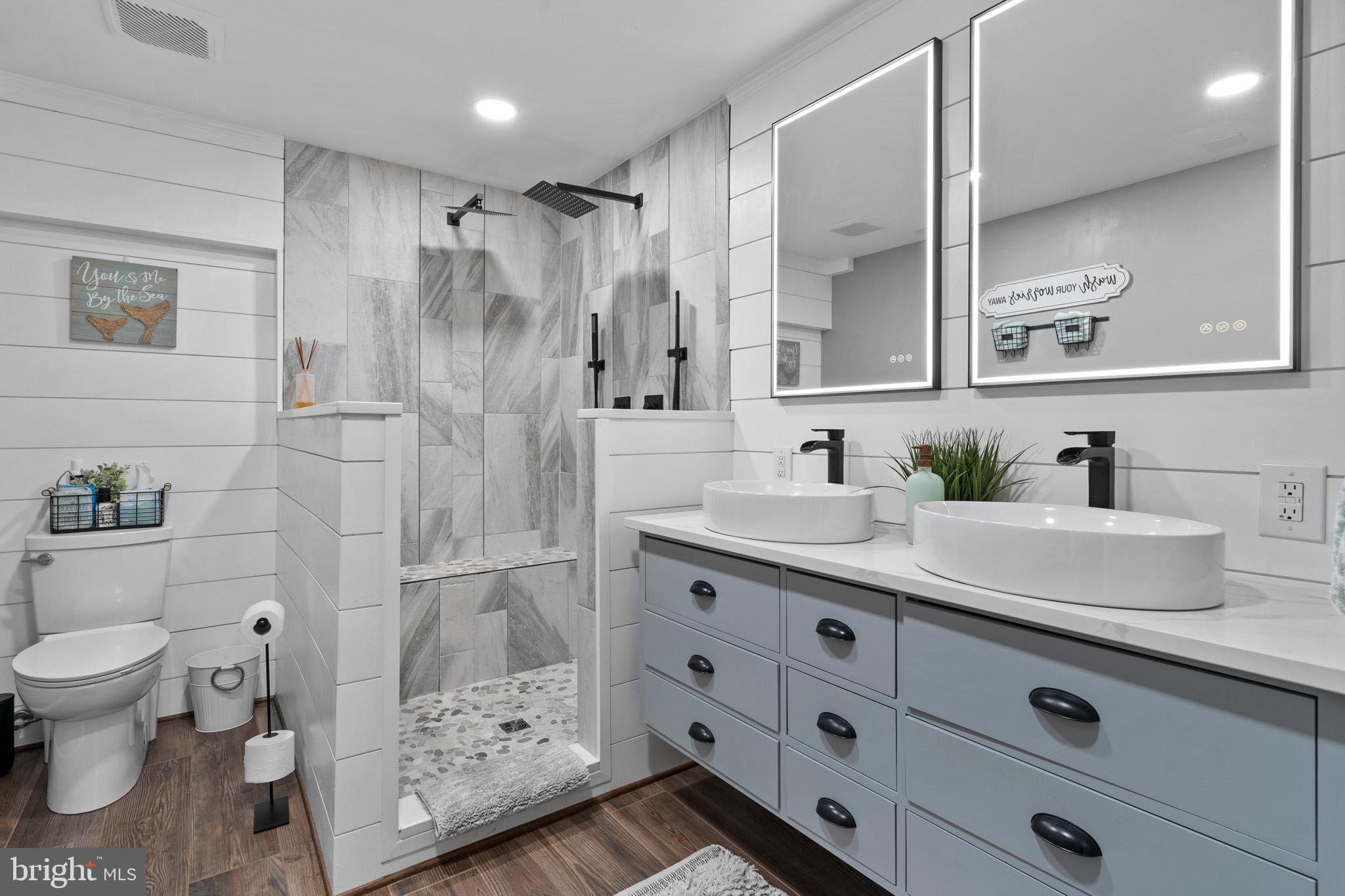 GARDEN ESTATES - Residential