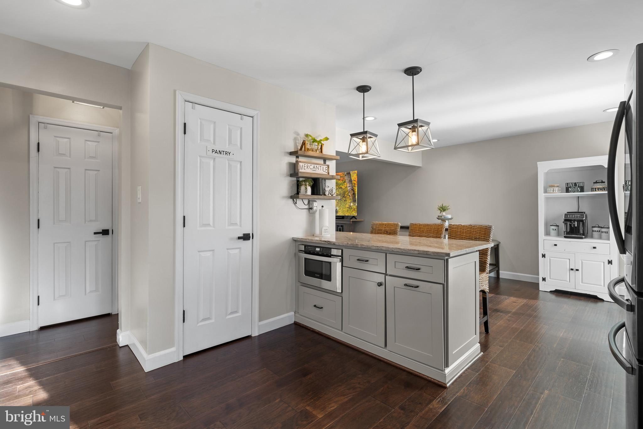 GARDEN ESTATES - Residential