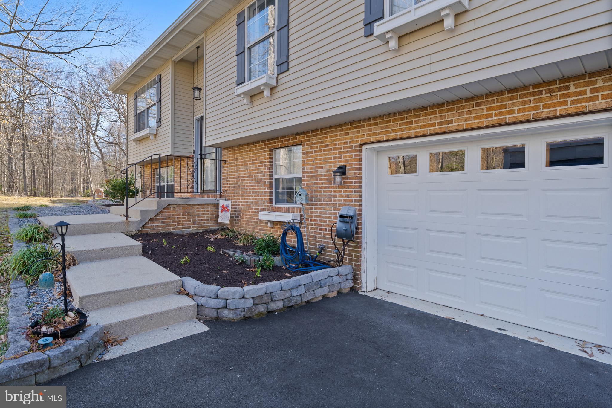 GARDEN ESTATES - Residential