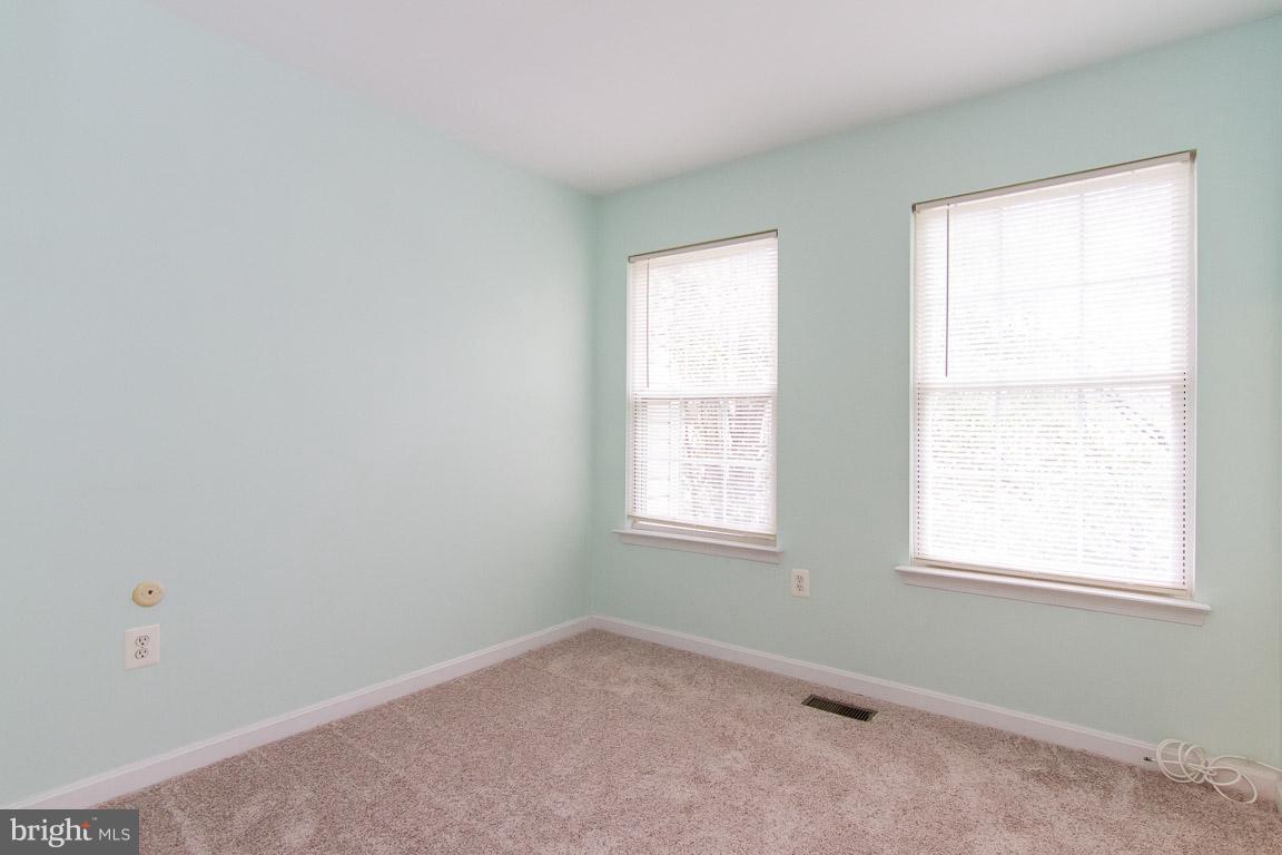 LAKECREST - Residential