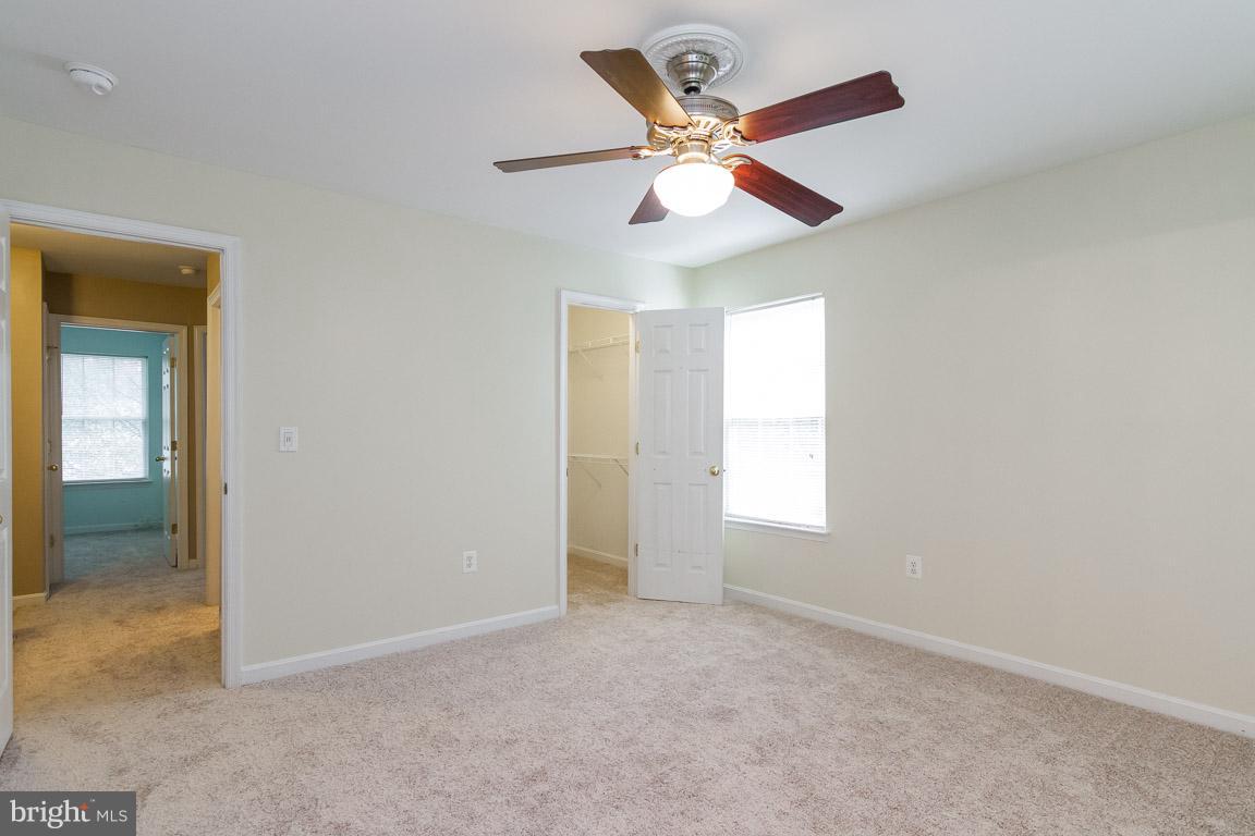 LAKECREST - Residential