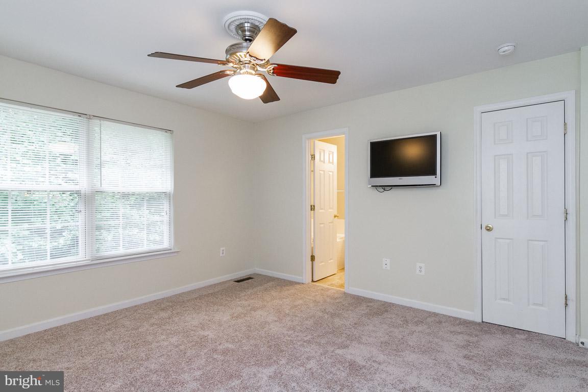 LAKECREST - Residential