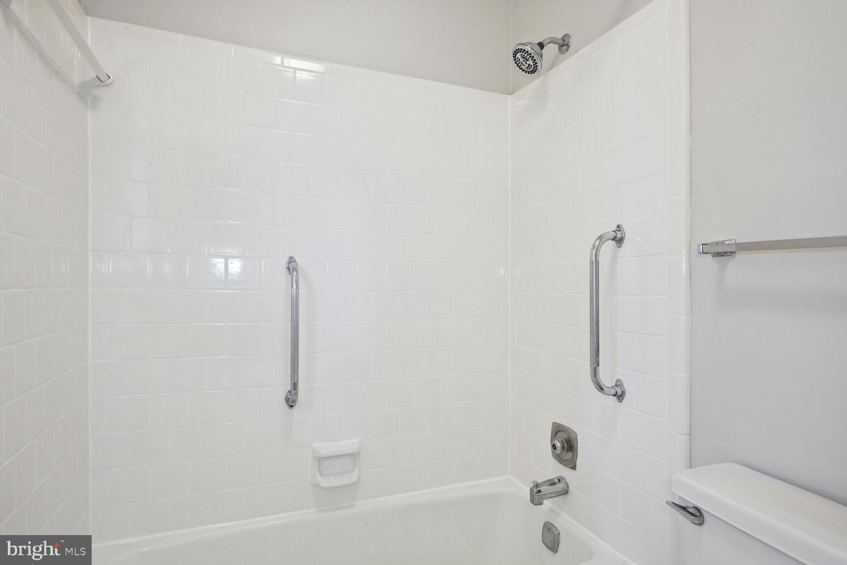 DUNN LORING GARDENS - Residential Lease