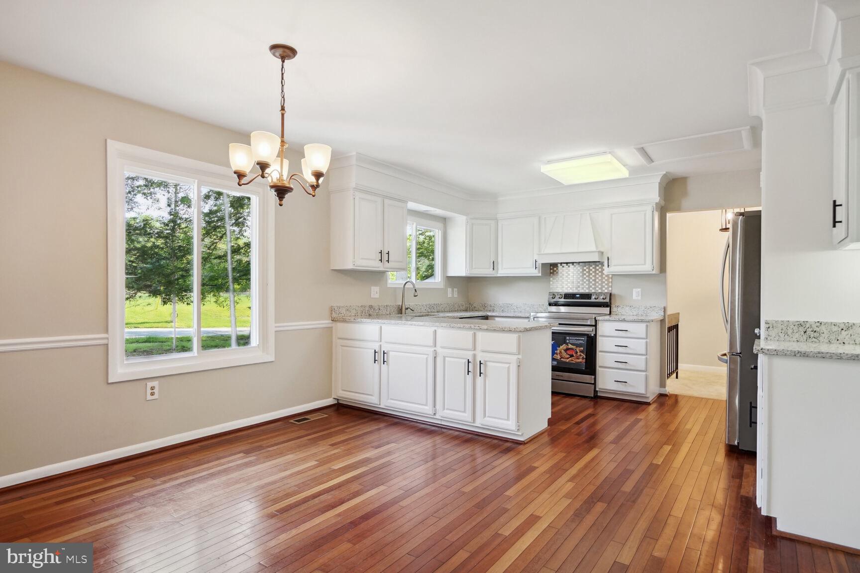 DUNN LORING GARDENS - Residential Lease