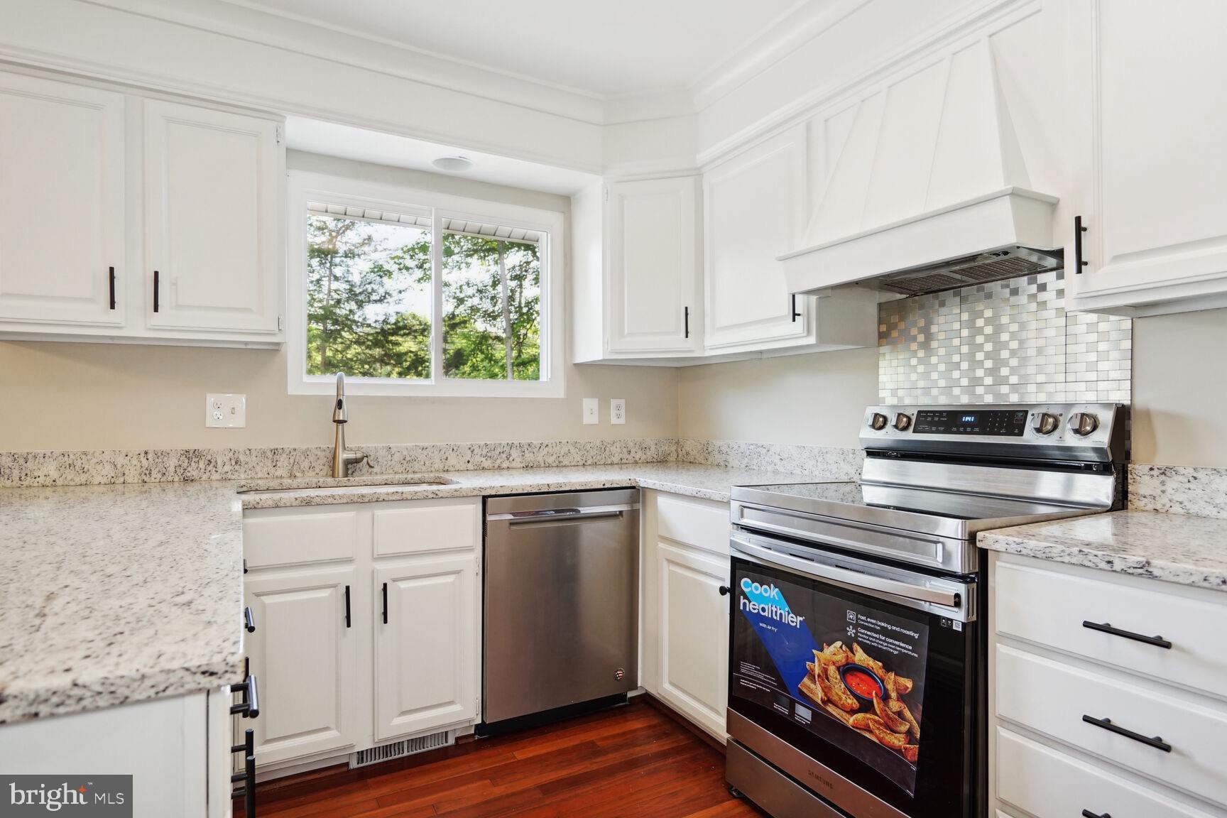 DUNN LORING GARDENS - Residential Lease