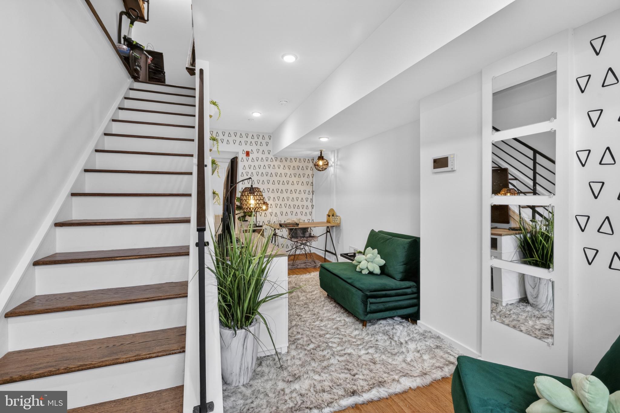 4727 WALNUT STREET 1