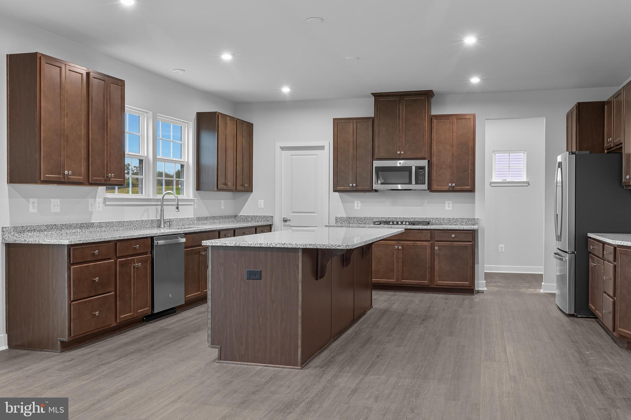 HERITAGE ESTATES - Residential