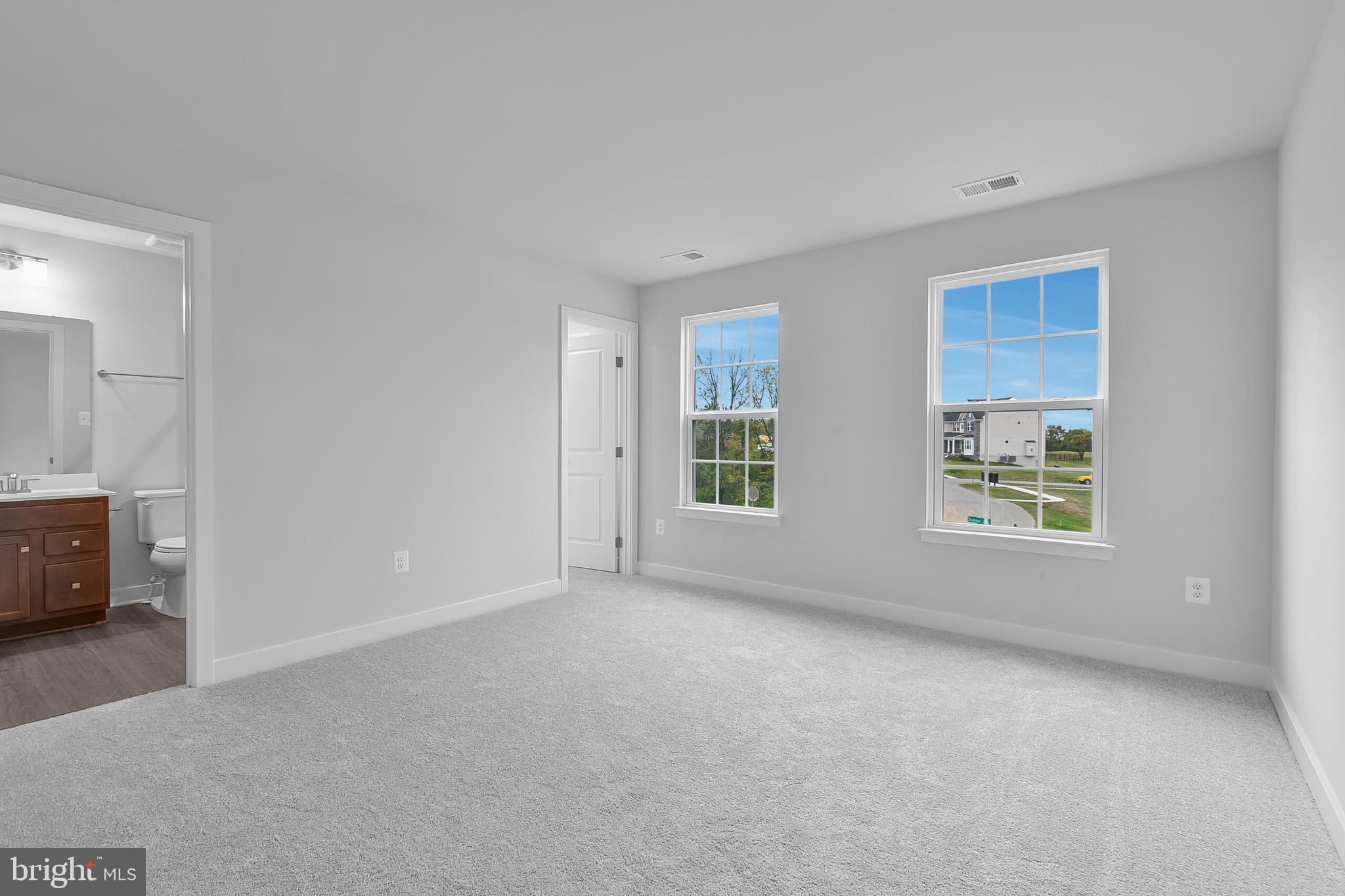 HERITAGE ESTATES - Residential