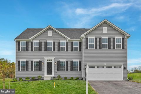 1827 SHANNON DRIVE SOUTH GREENCASTLE PA 17225