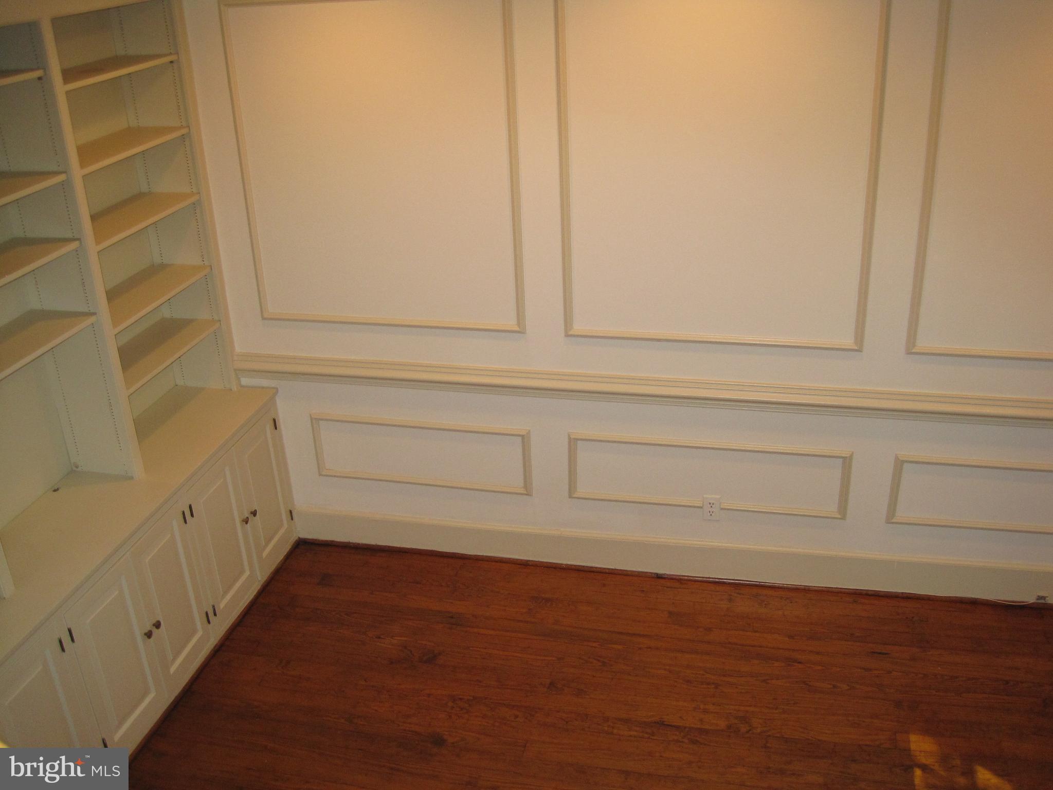 OLD TOWN - Residential Lease