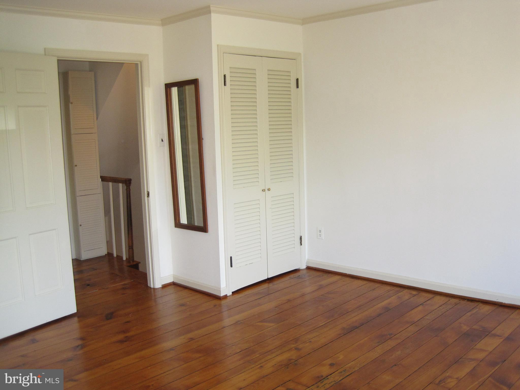 OLD TOWN - Residential Lease