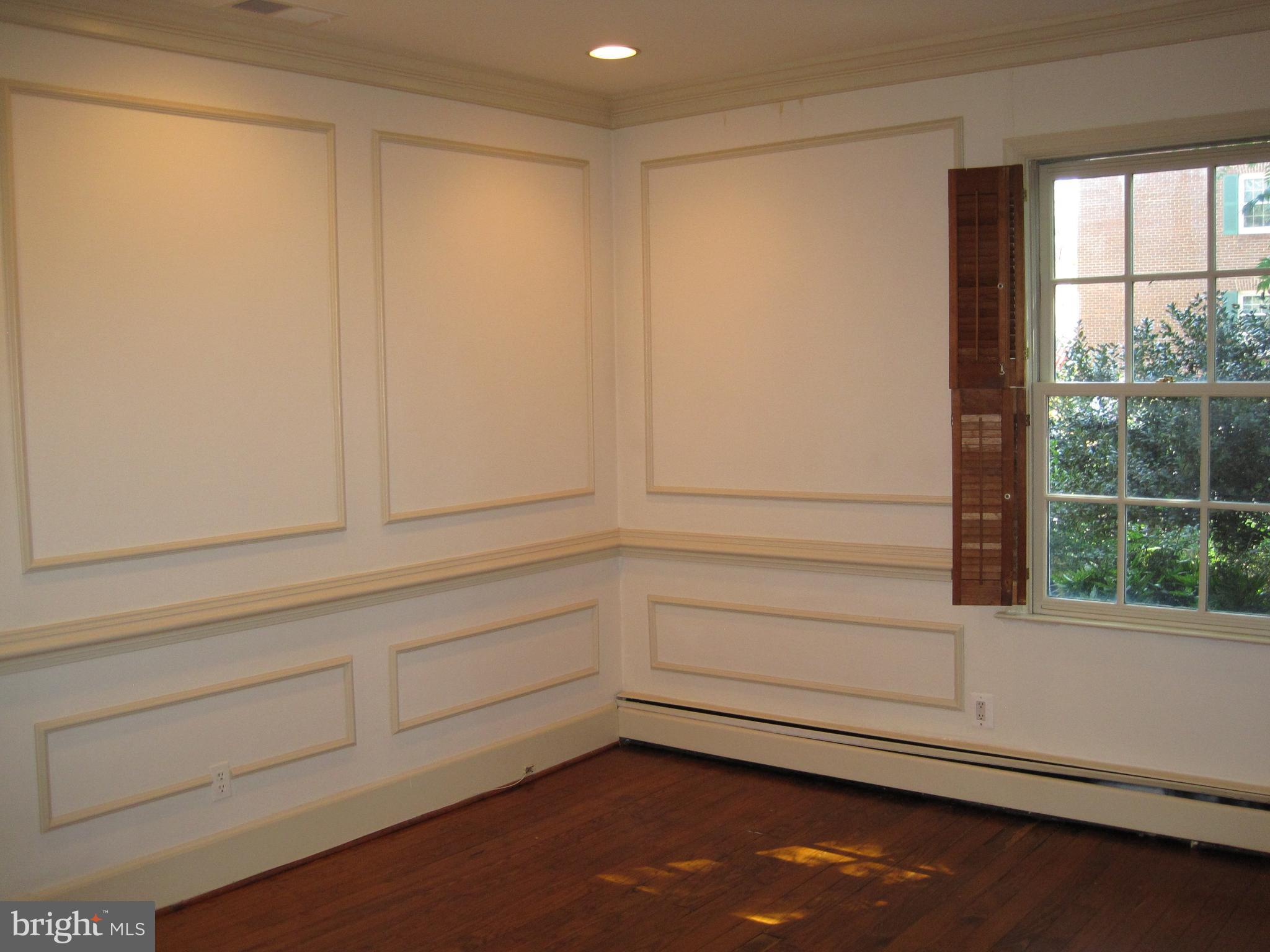 OLD TOWN - Residential Lease