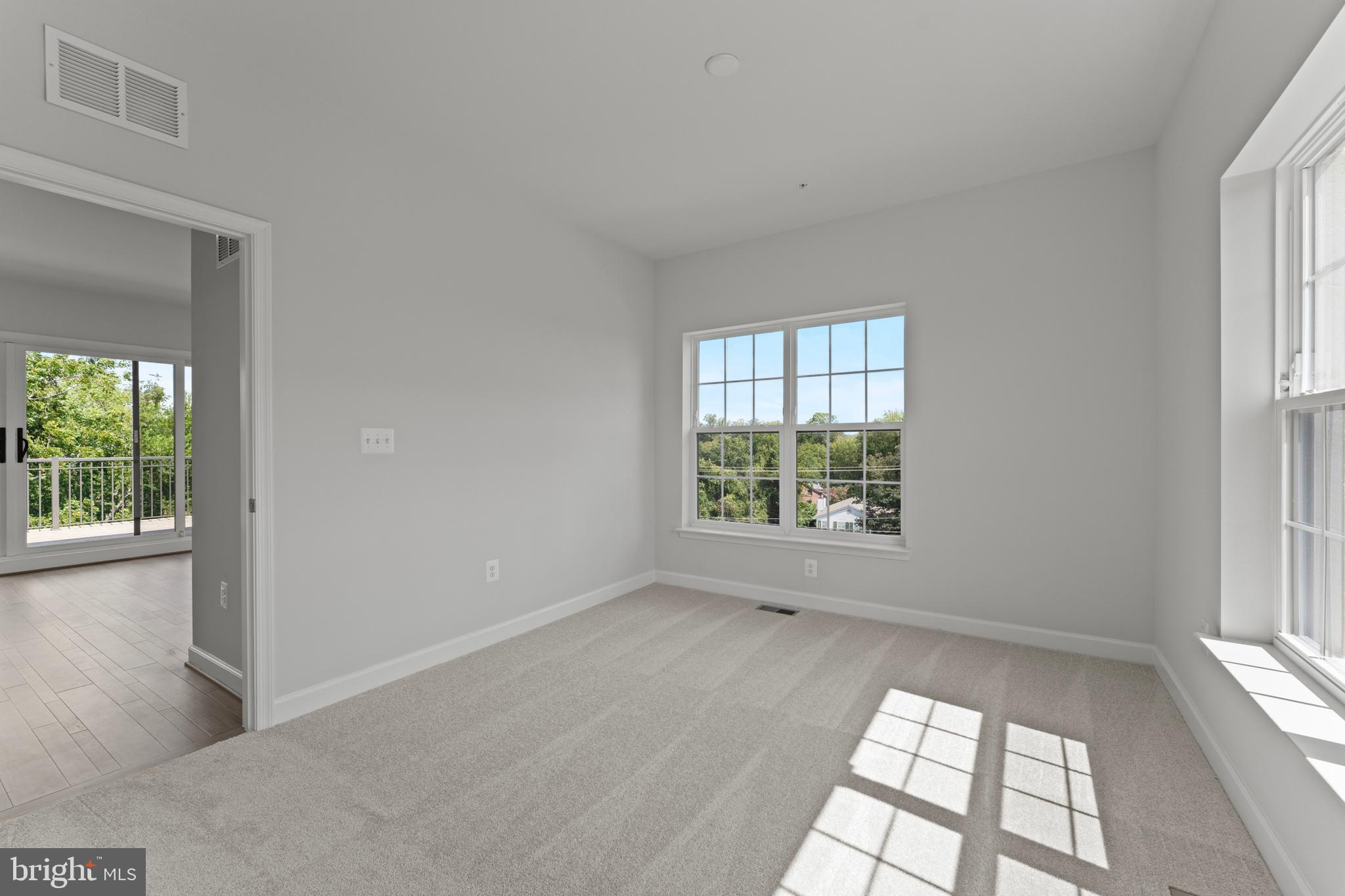 POTOMAC OVERLOOK AT NATIONAL HARBOR - Residential