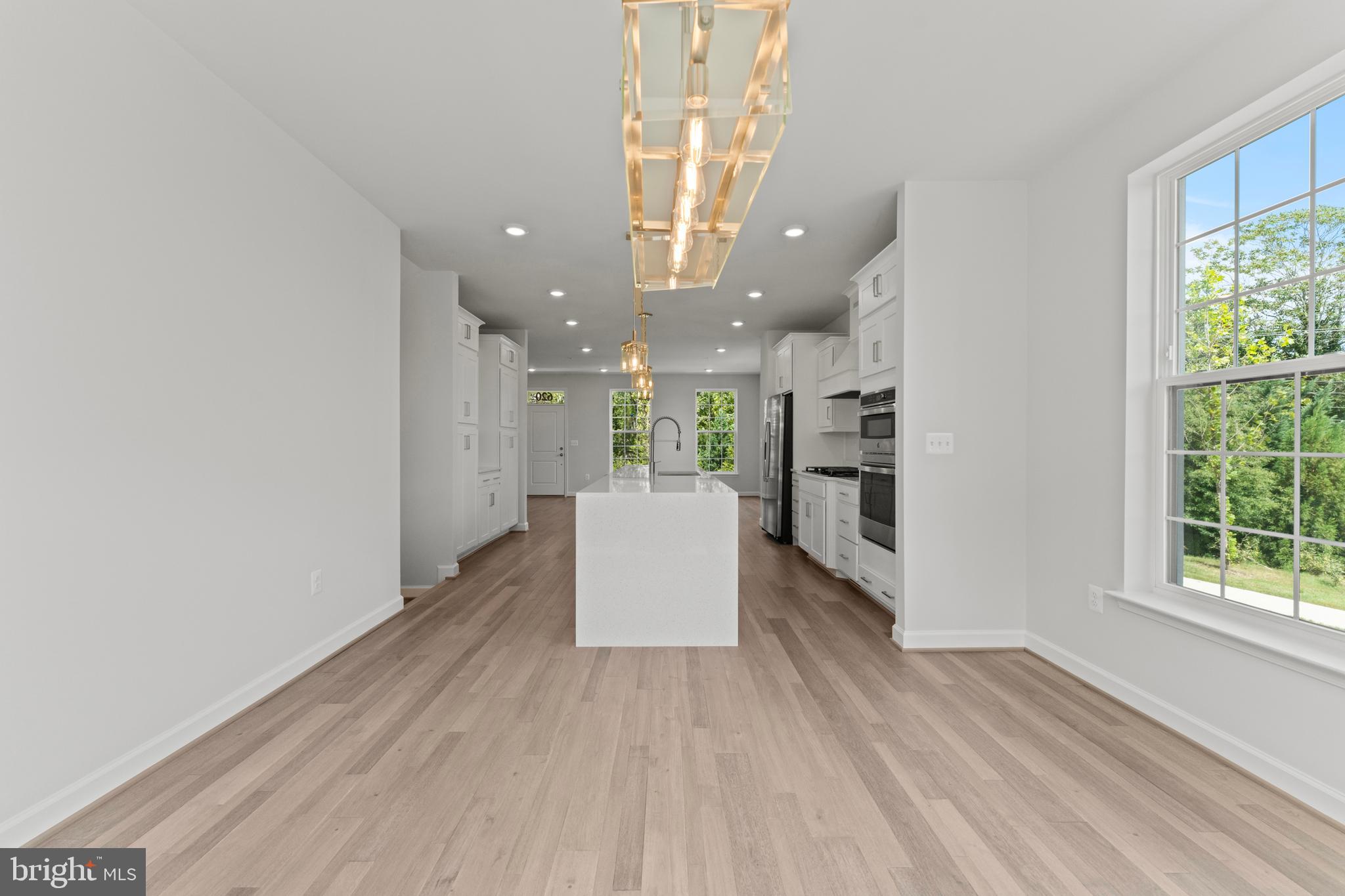 612 CATAMARAN WAY