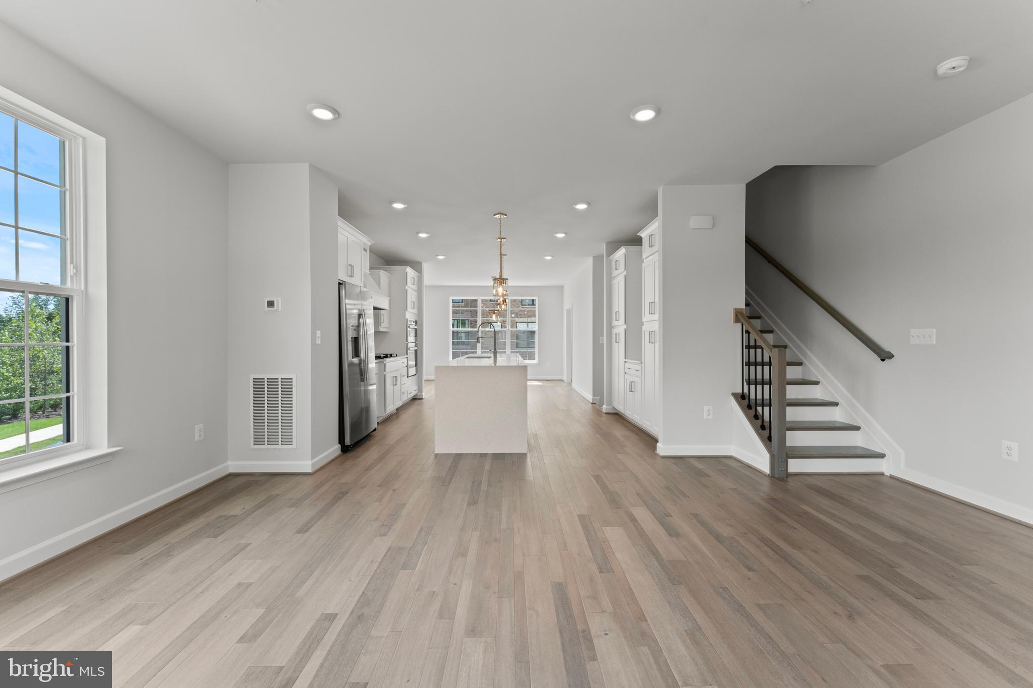 POTOMAC OVERLOOK AT NATIONAL HARBOR - Residential