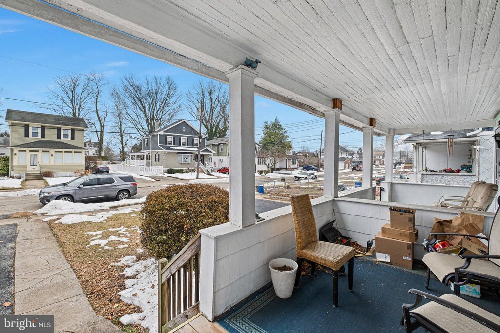 Photo of 30 N Llanwellyn Avenue, GLENOLDEN, PA 19036 (MLS # PADE2108376)