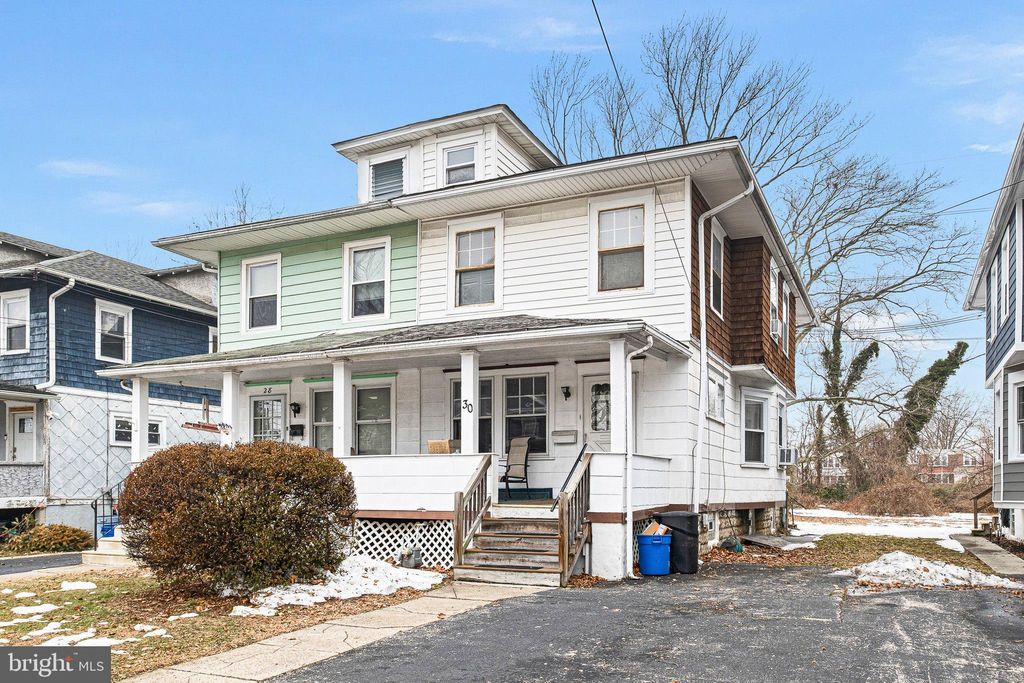 Photo of 30 N Llanwellyn Avenue, GLENOLDEN, PA 19036 (MLS # PADE2108376)