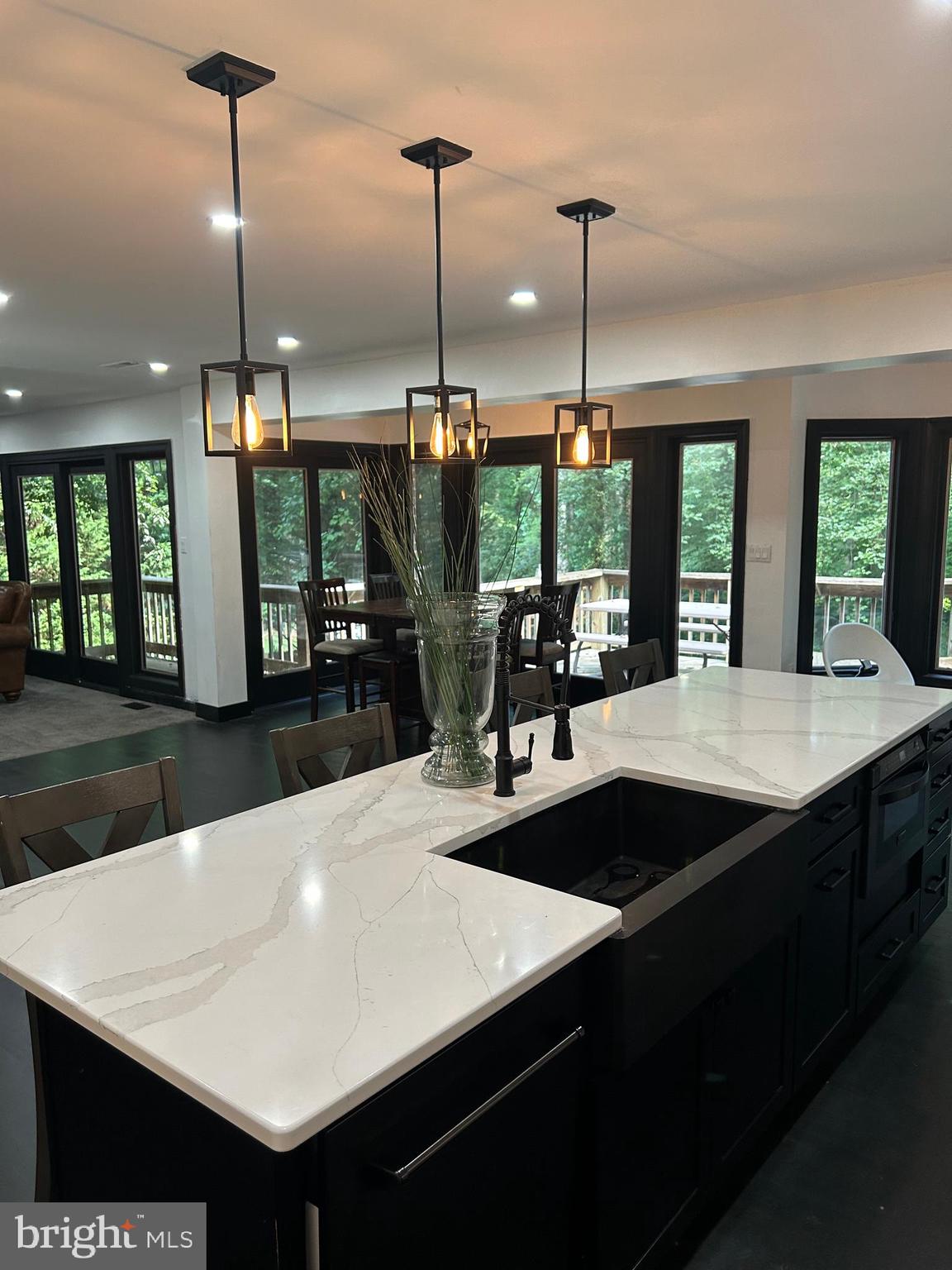 STRAWBERRY HILLS - Residential