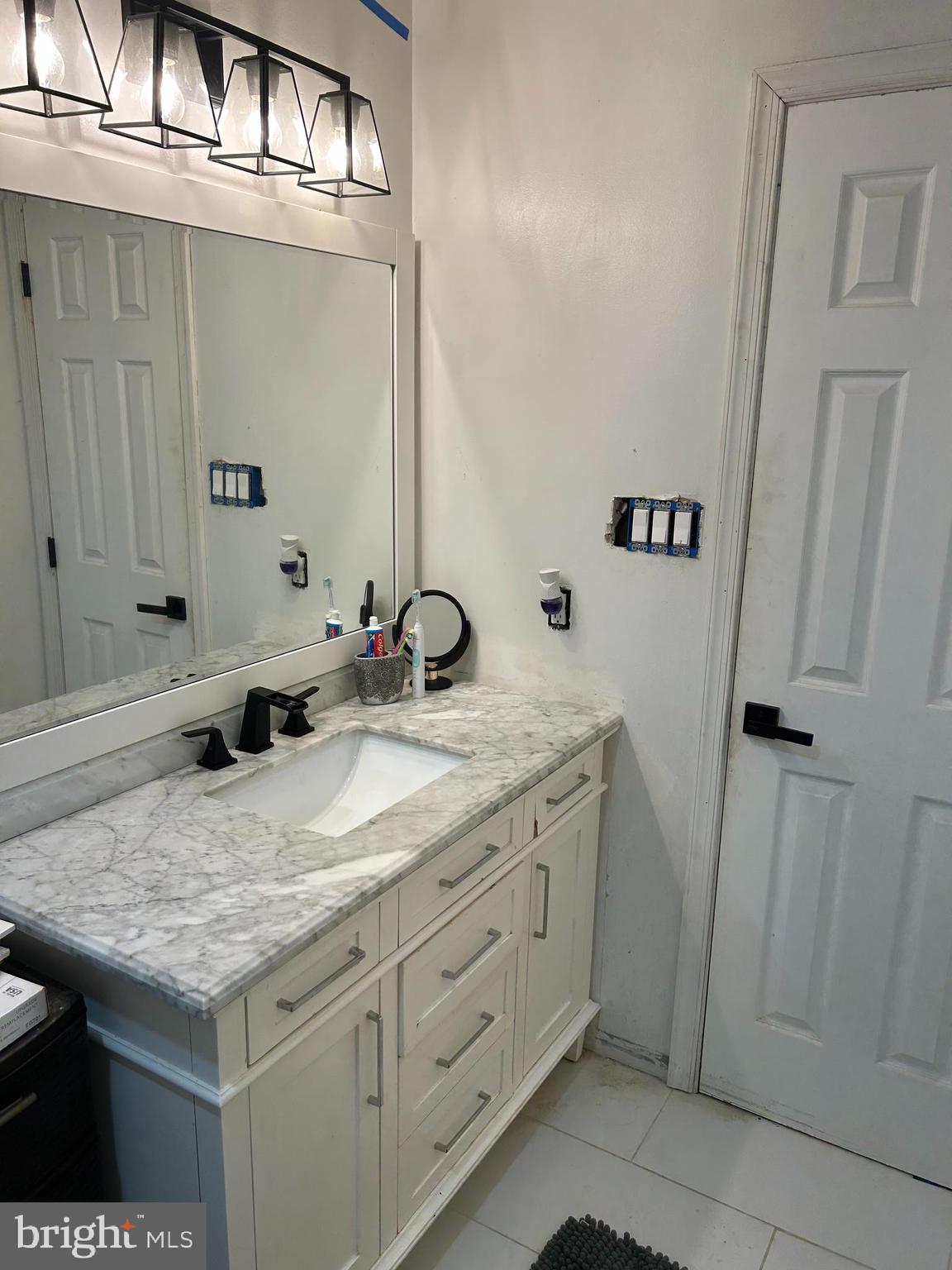 STRAWBERRY HILLS - Residential