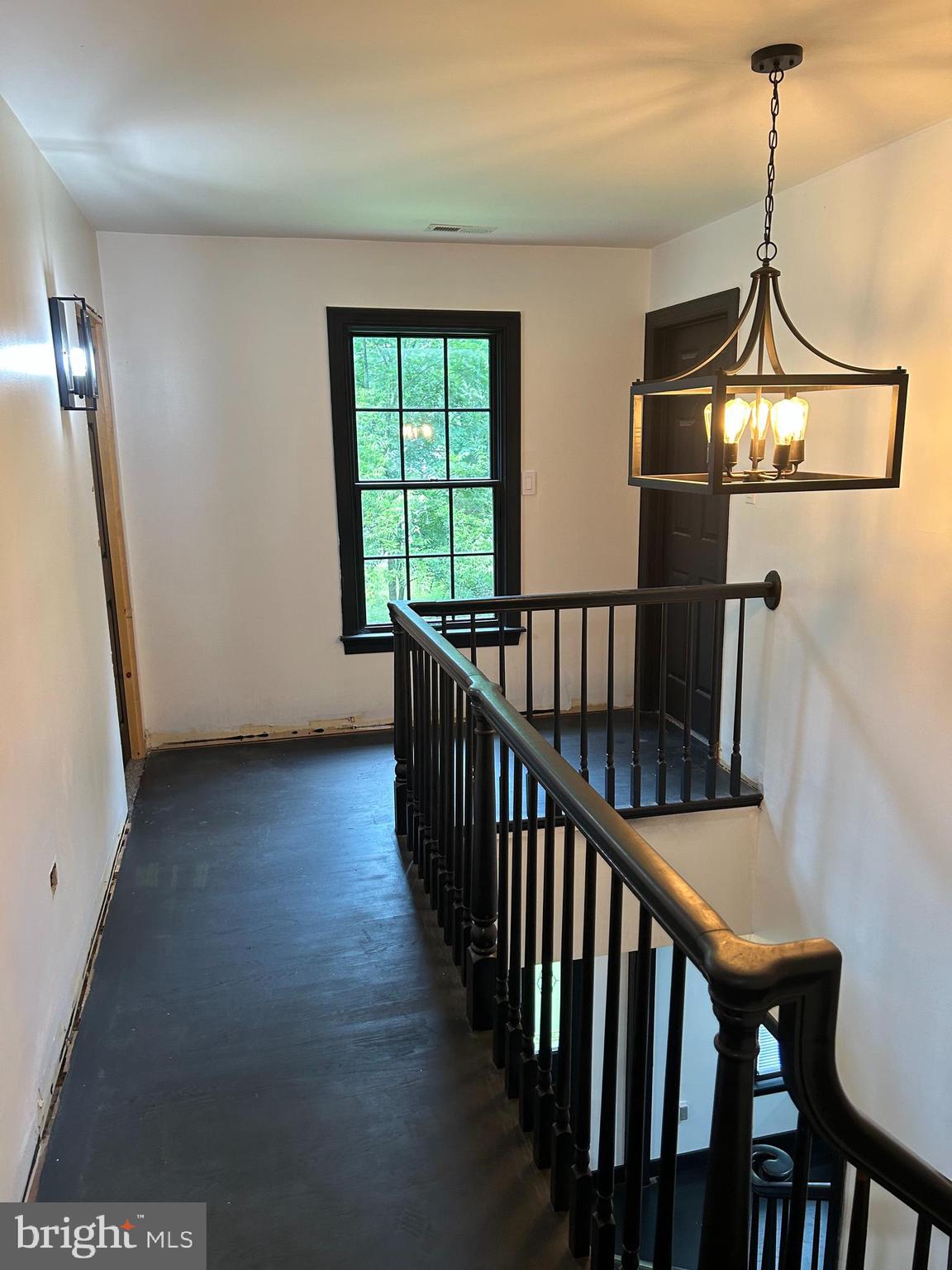 STRAWBERRY HILLS - Residential