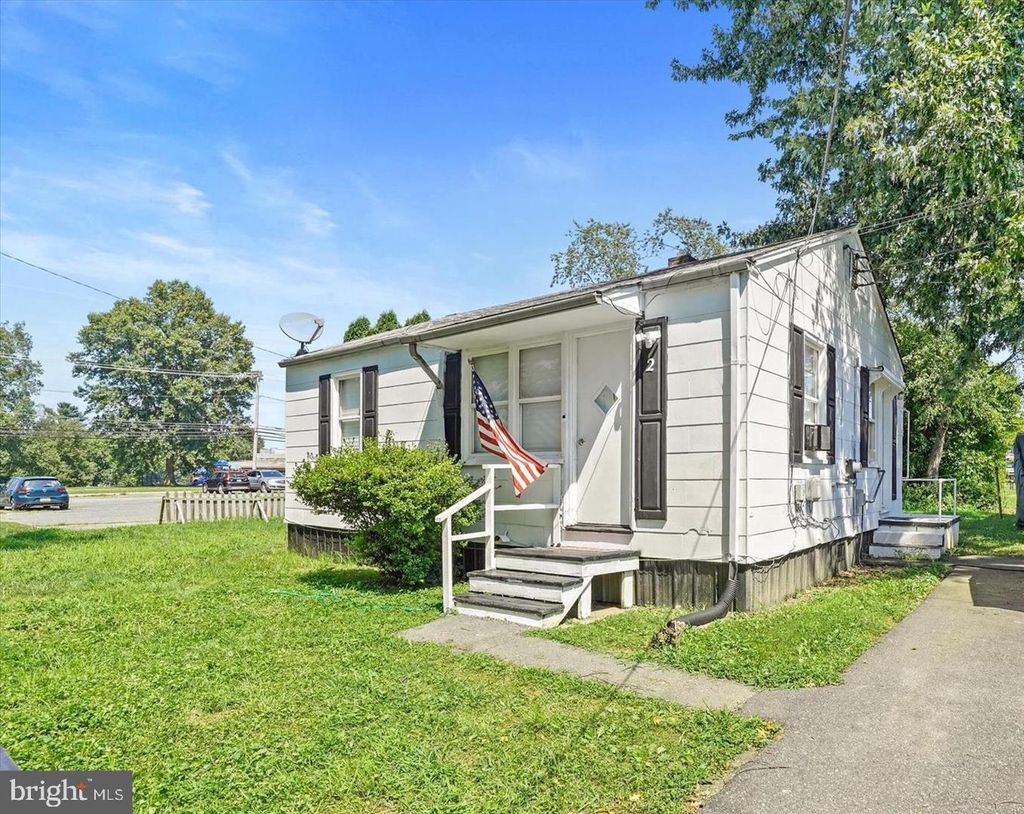 Photo of 2 Aberdeen Avenue, ABERDEEN, MD 21001 (MLS # MDHR2053144)