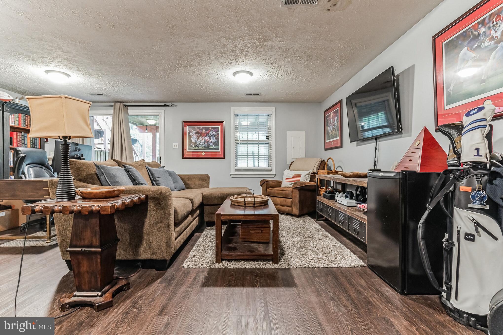 TANGLEWOOD - Residential